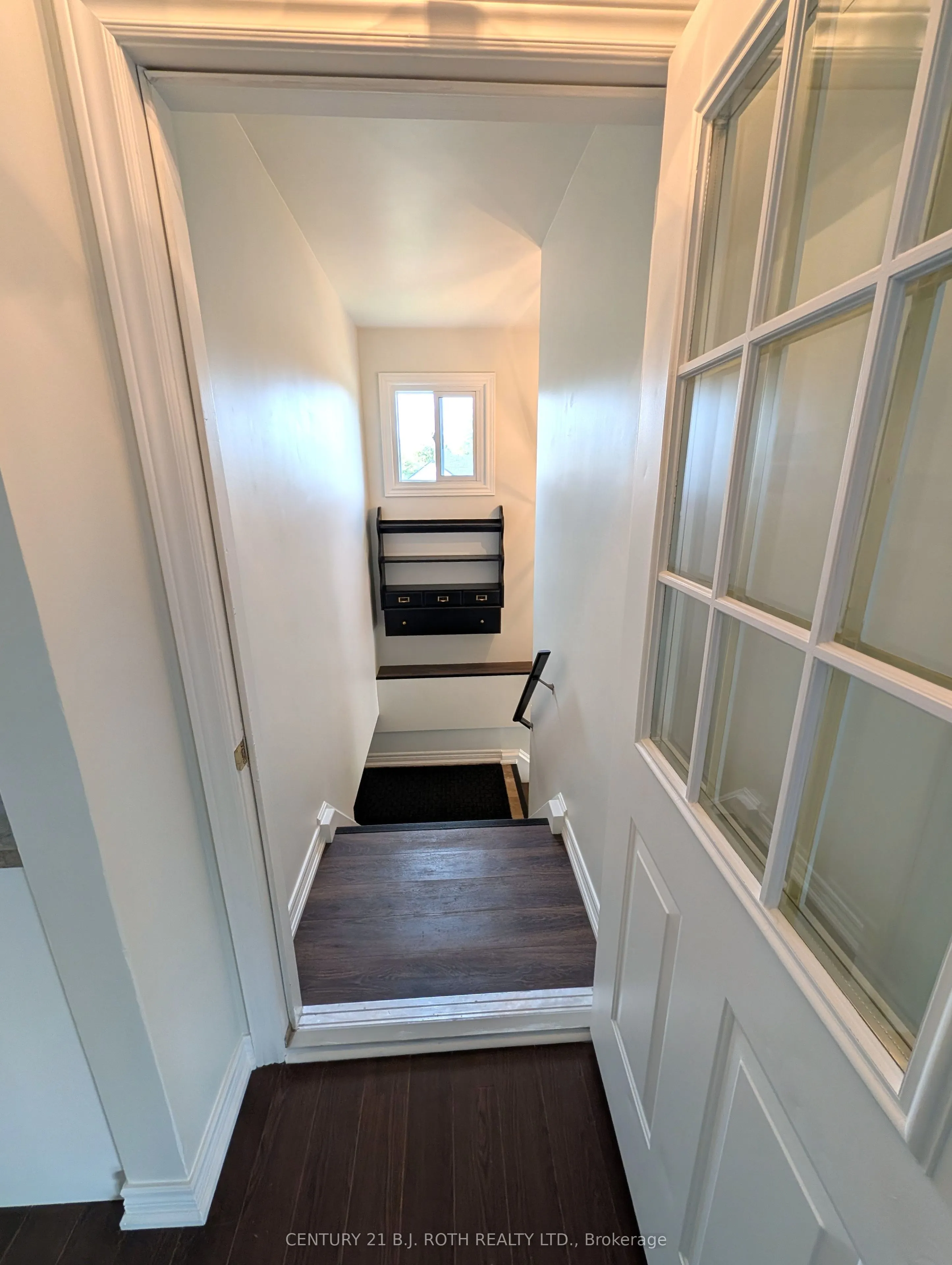 2394 25 SIDE Road #2