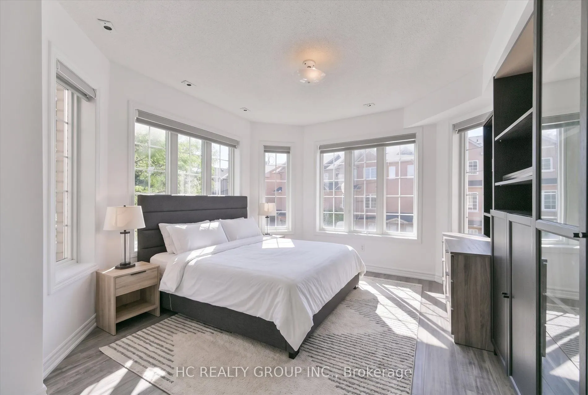 5 St Moritz Way #6