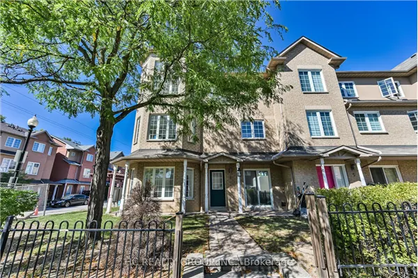 5 St Moritz Way