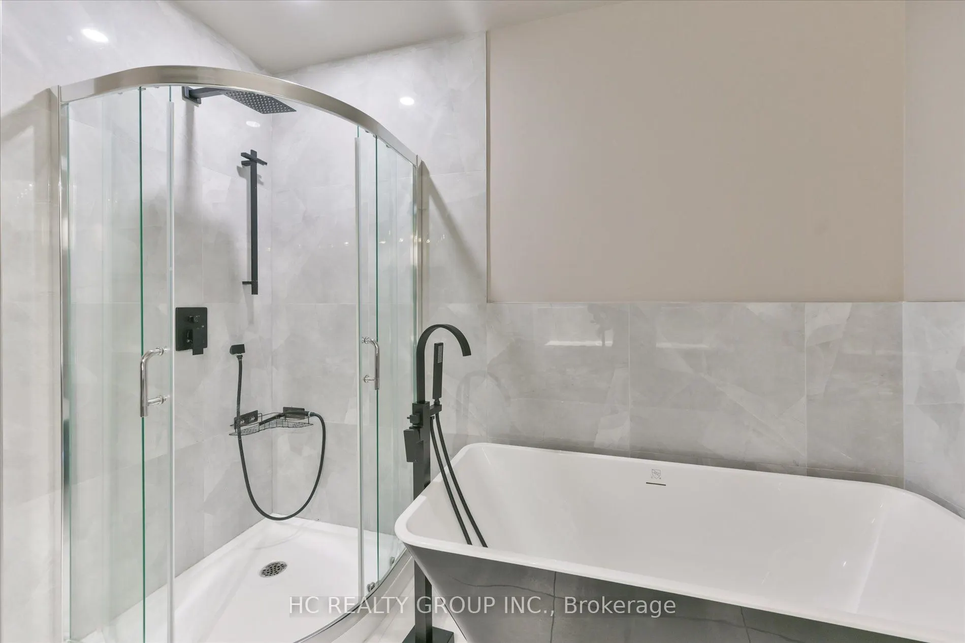 5 St Moritz Way #6