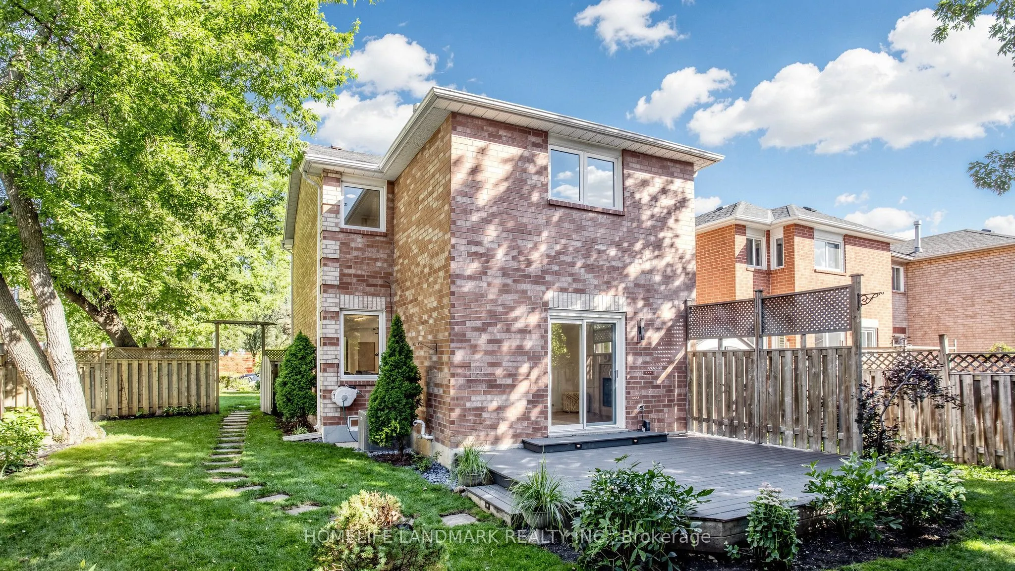 74 Dunsmore Crescent