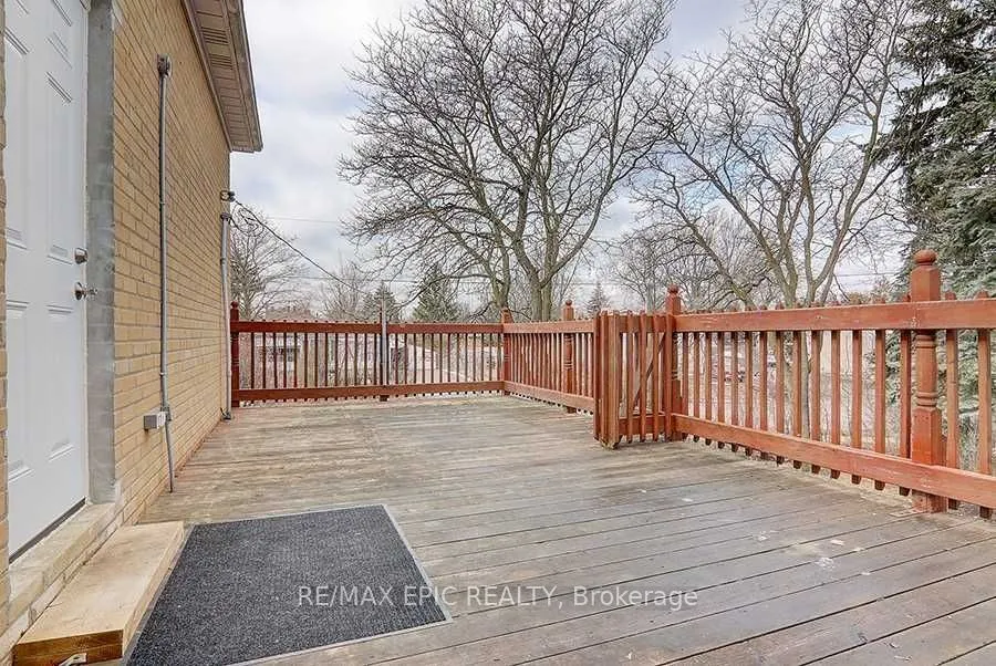 274 Taylor Mills Drive N