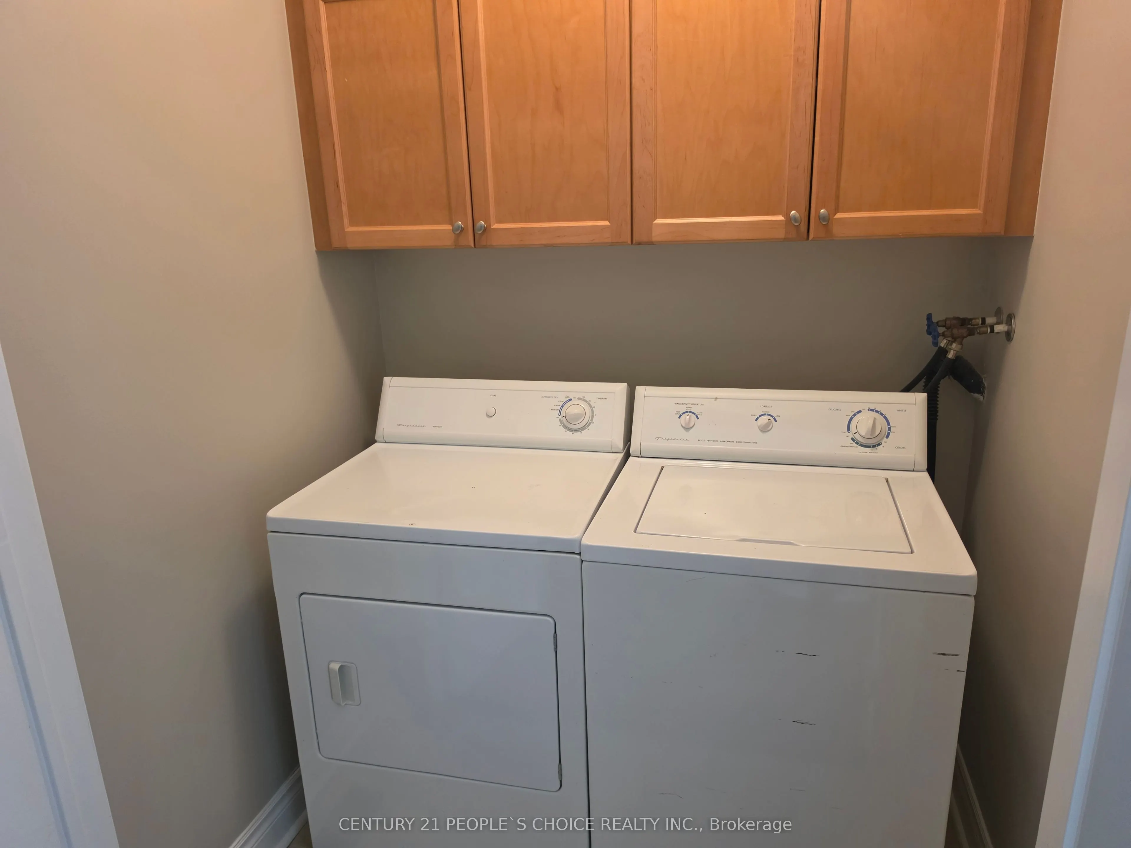 320 Ravineview Drive #3