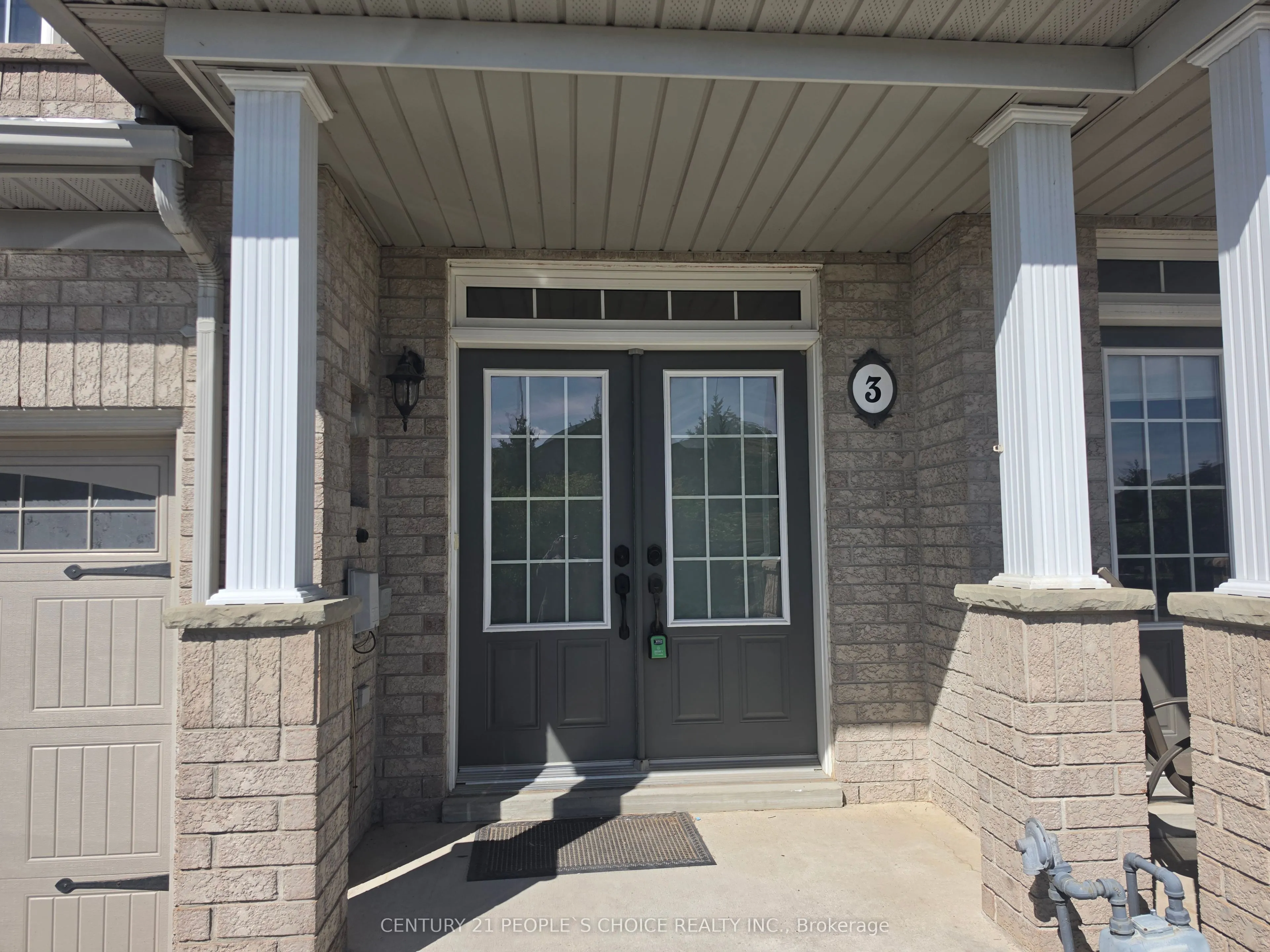 320 Ravineview Drive #3