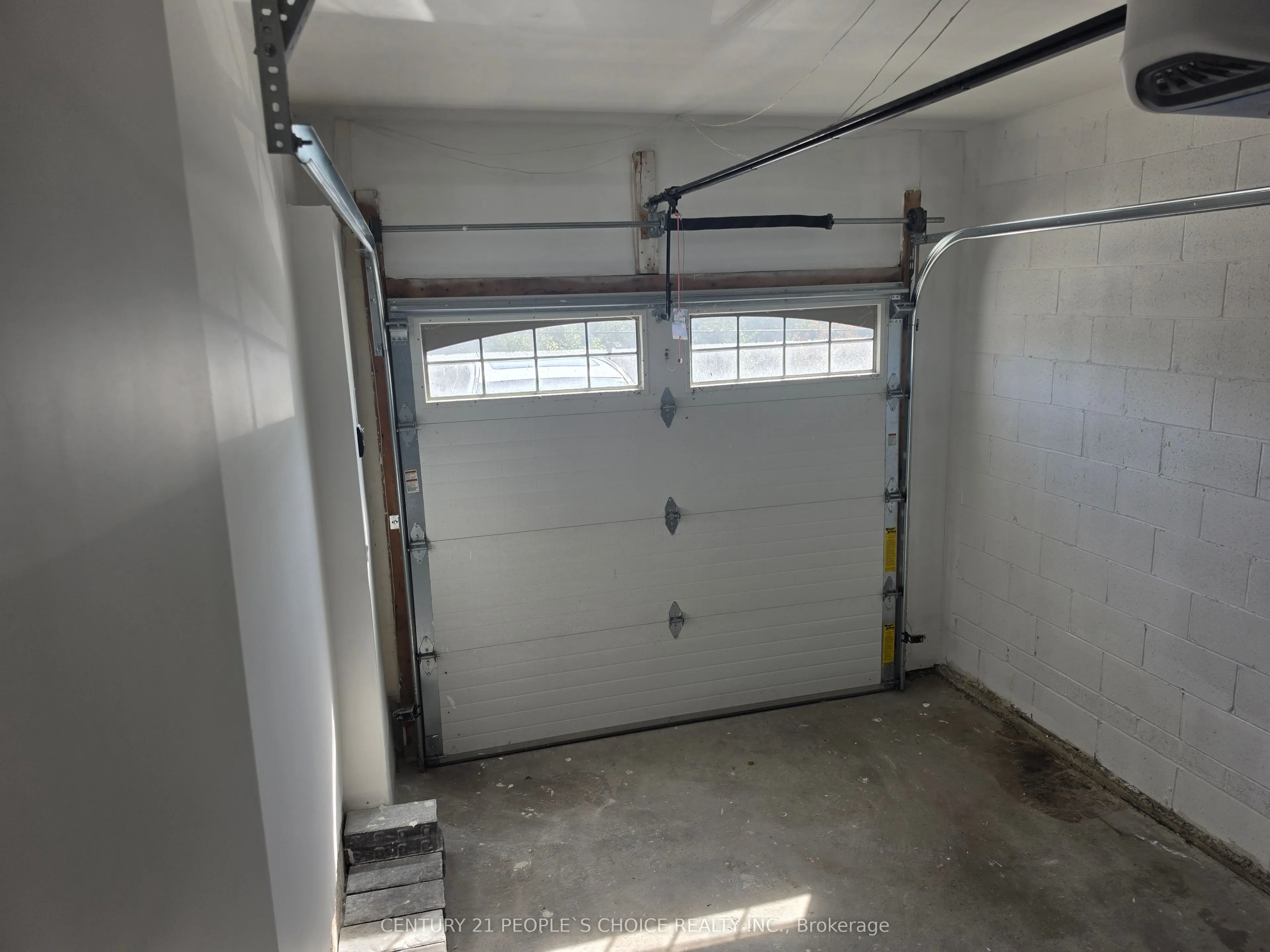 320 Ravineview Drive #3