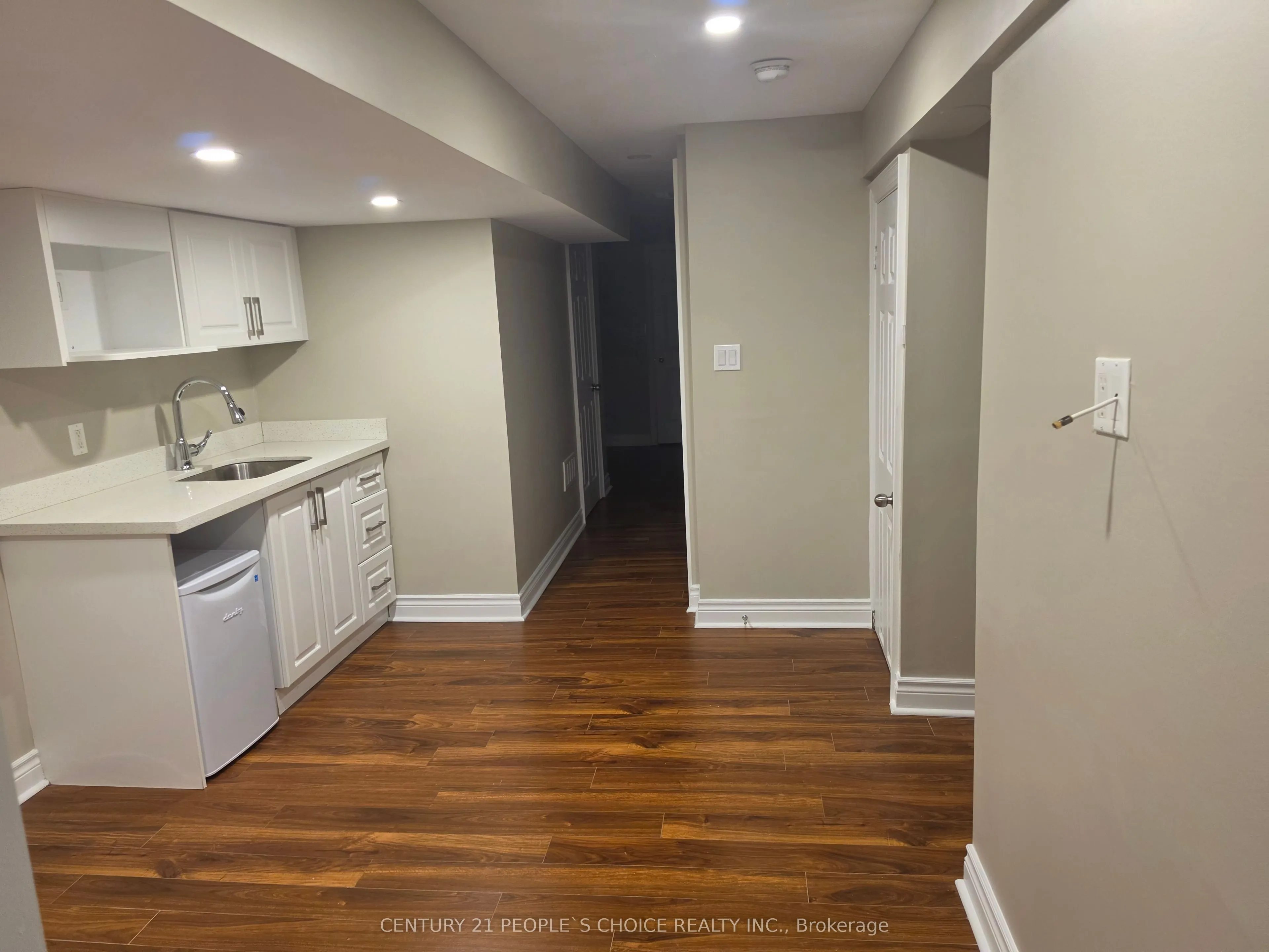 320 Ravineview Drive #3
