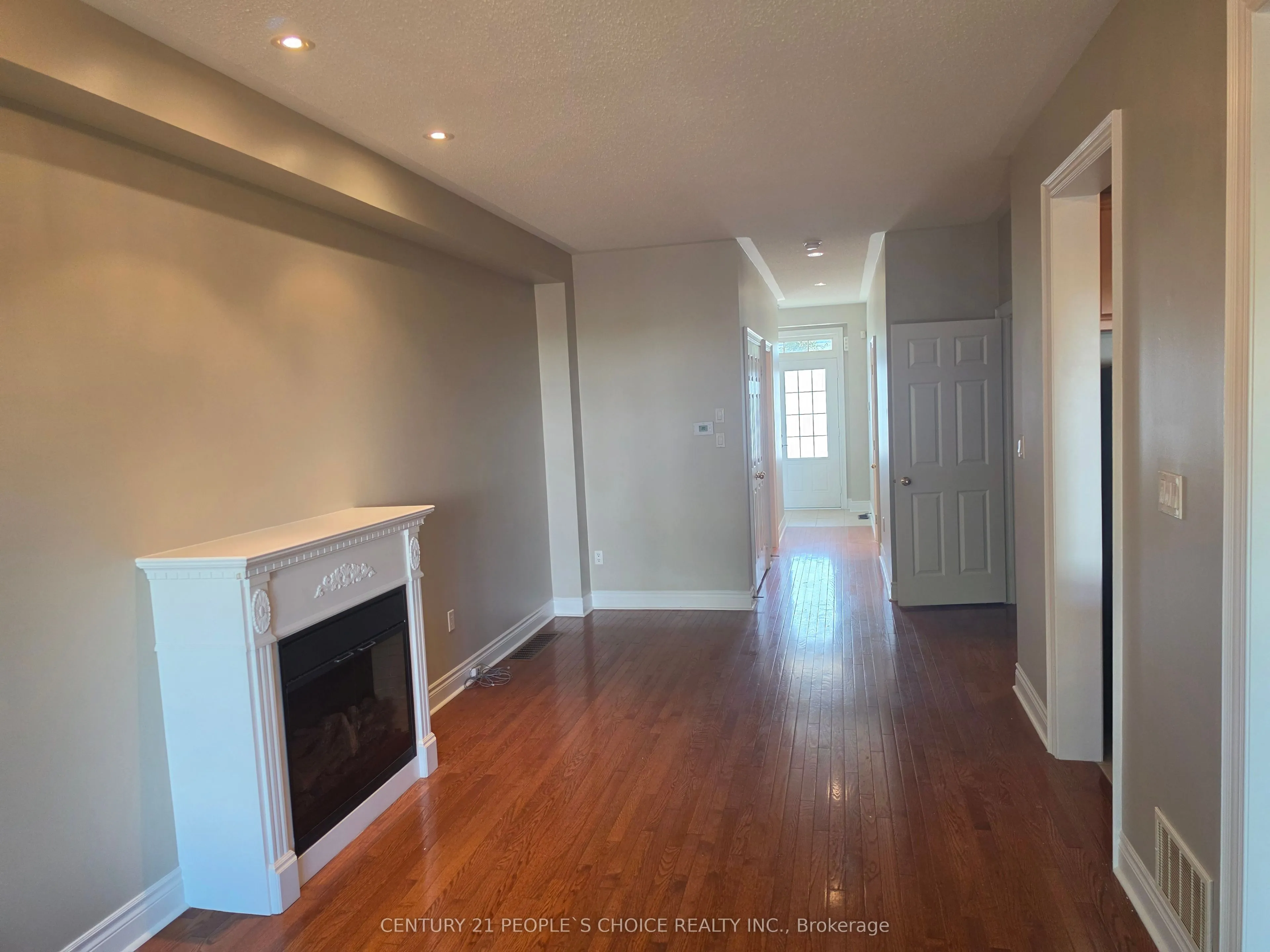 320 Ravineview Drive #3