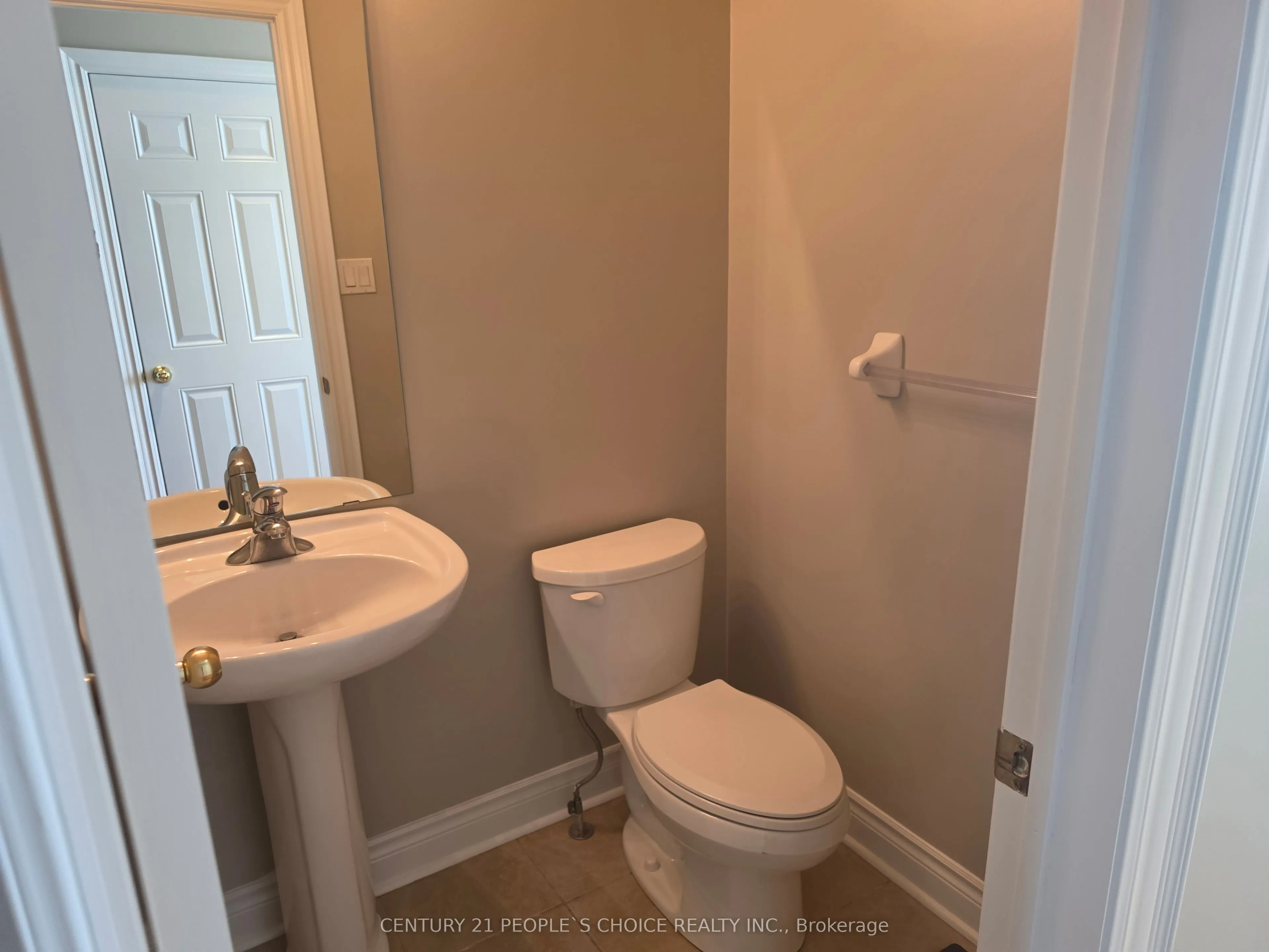 320 Ravineview Drive #3