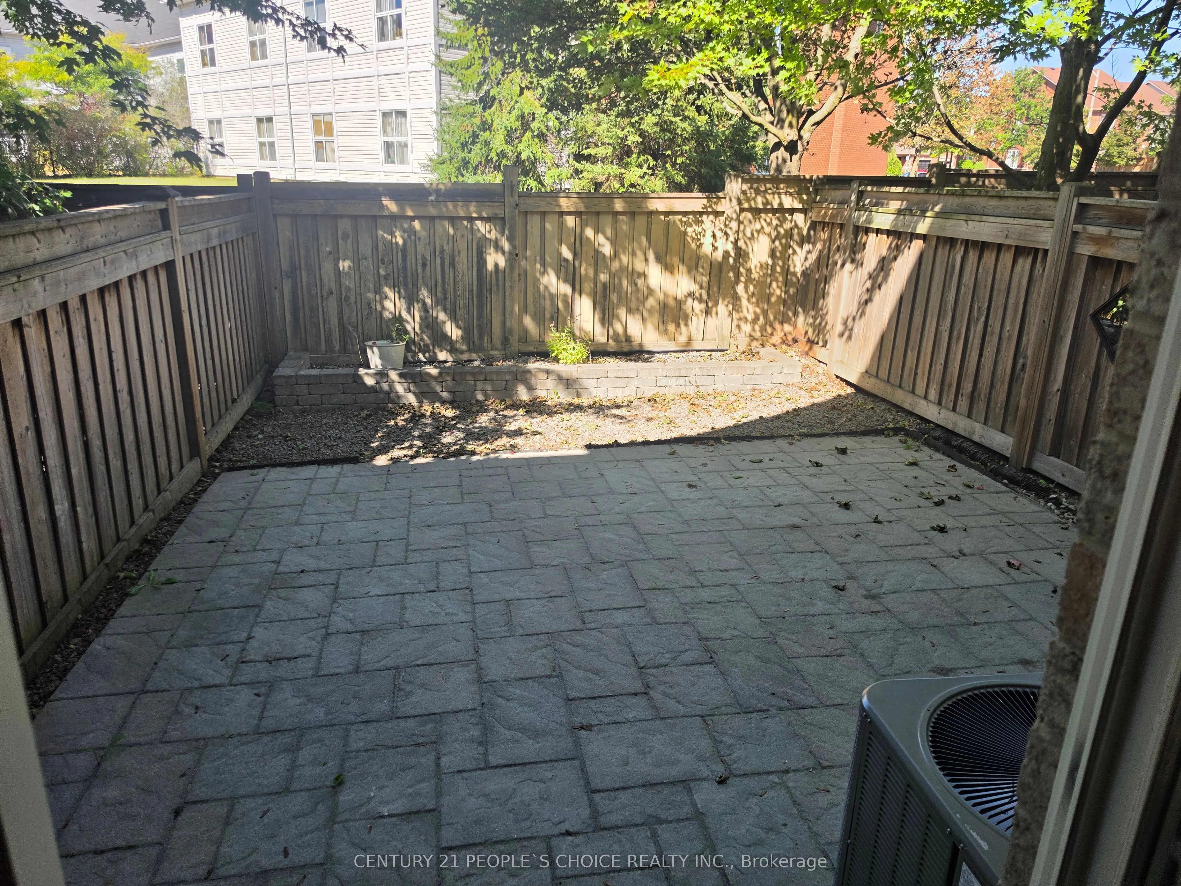320 Ravineview Drive #3