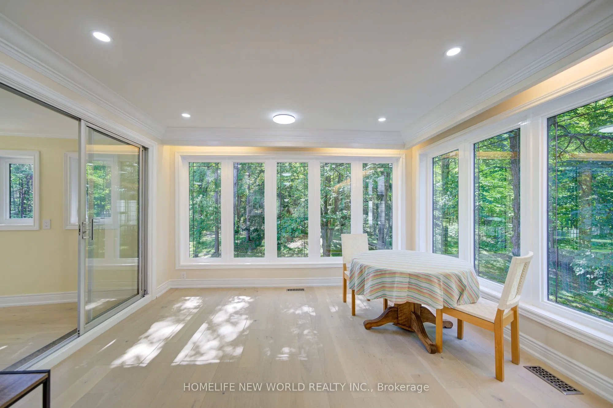 3659 Aurora Road