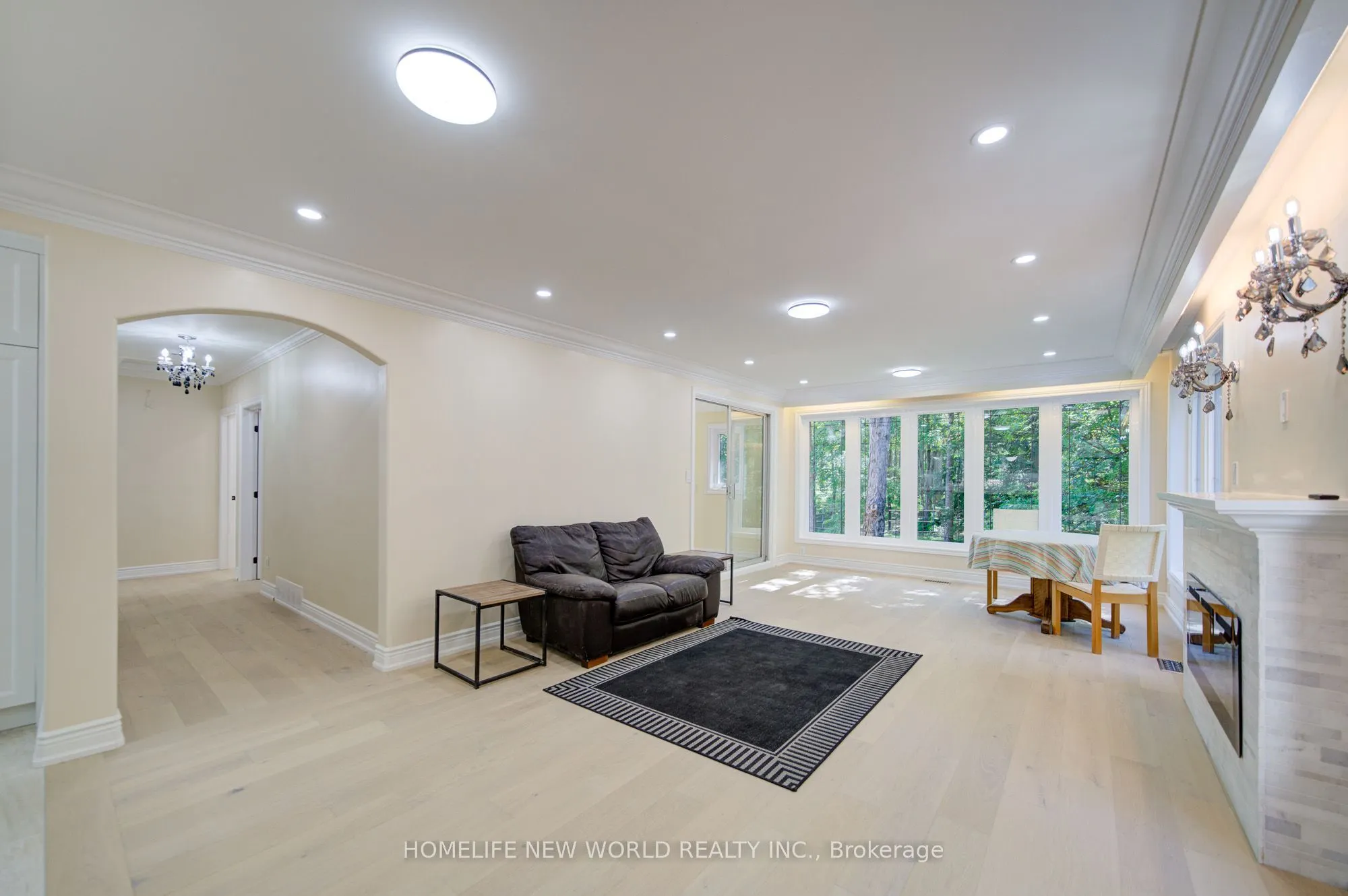 3659 Aurora Road