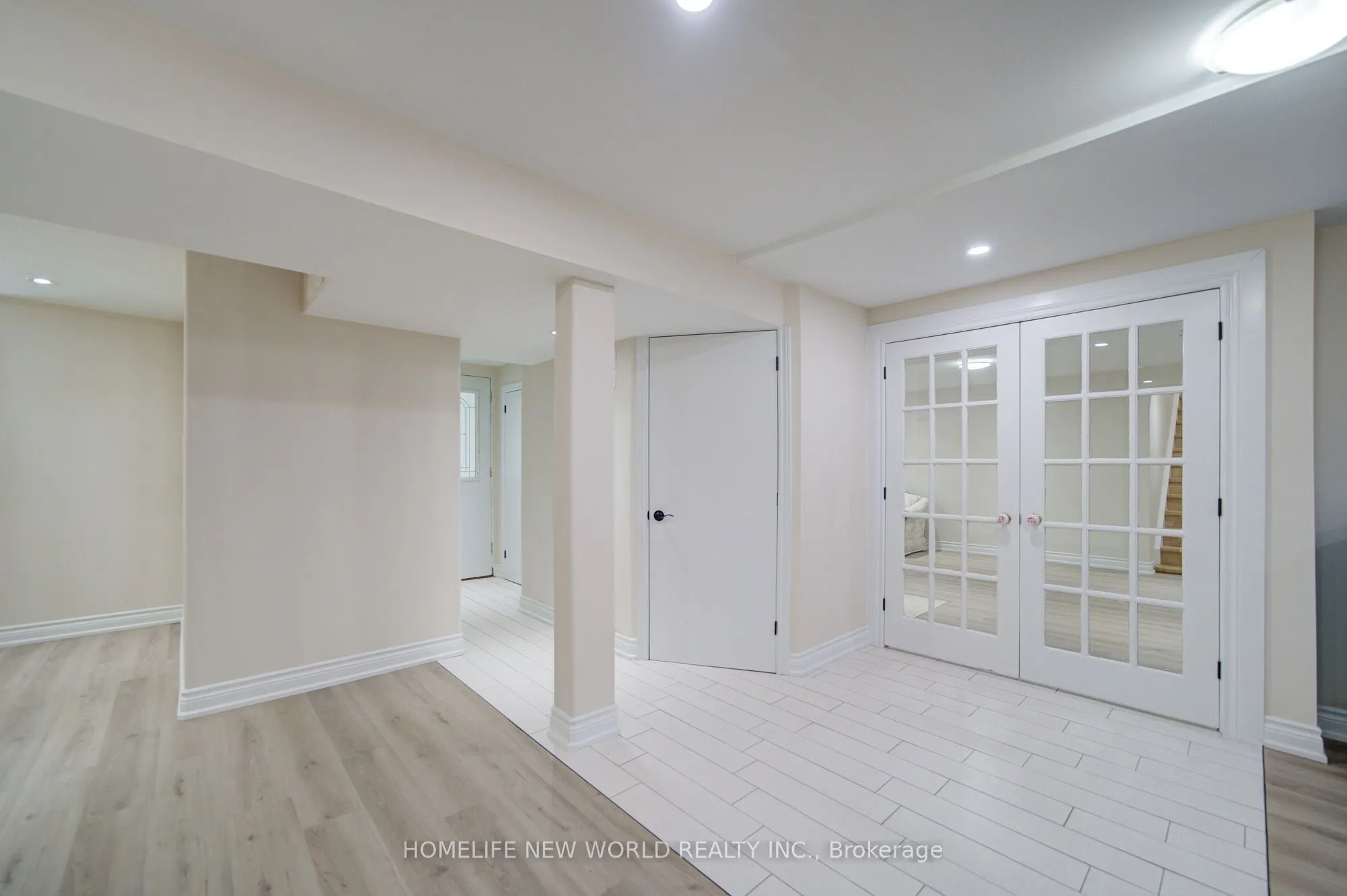 3659 Aurora Road