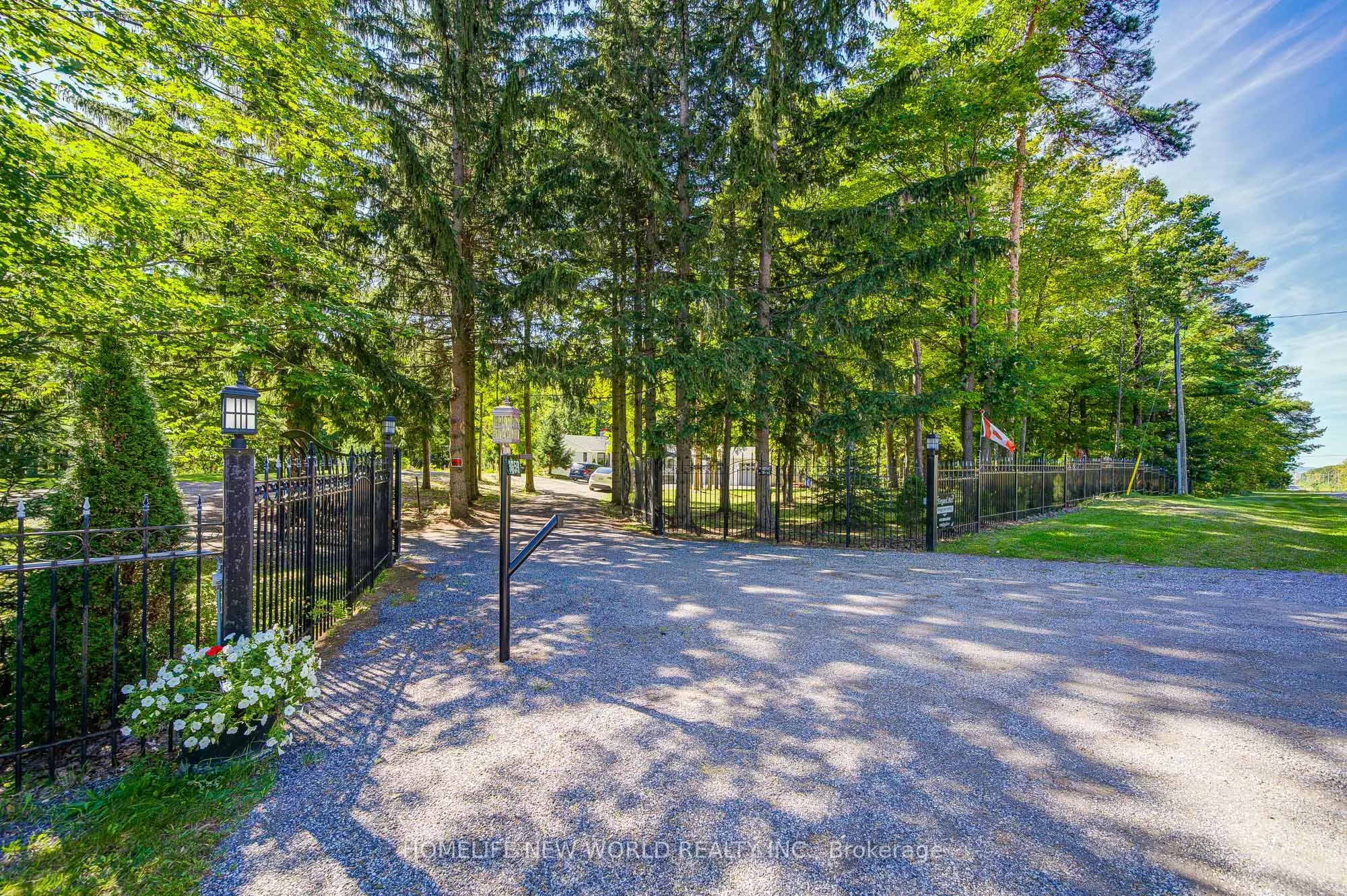 3659 Aurora Road