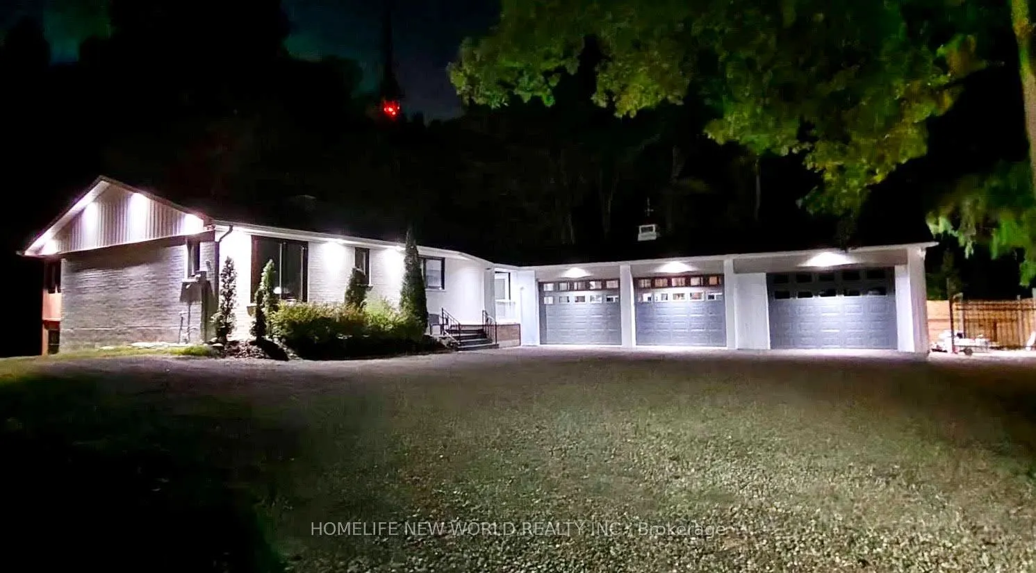 3659 Aurora Road
