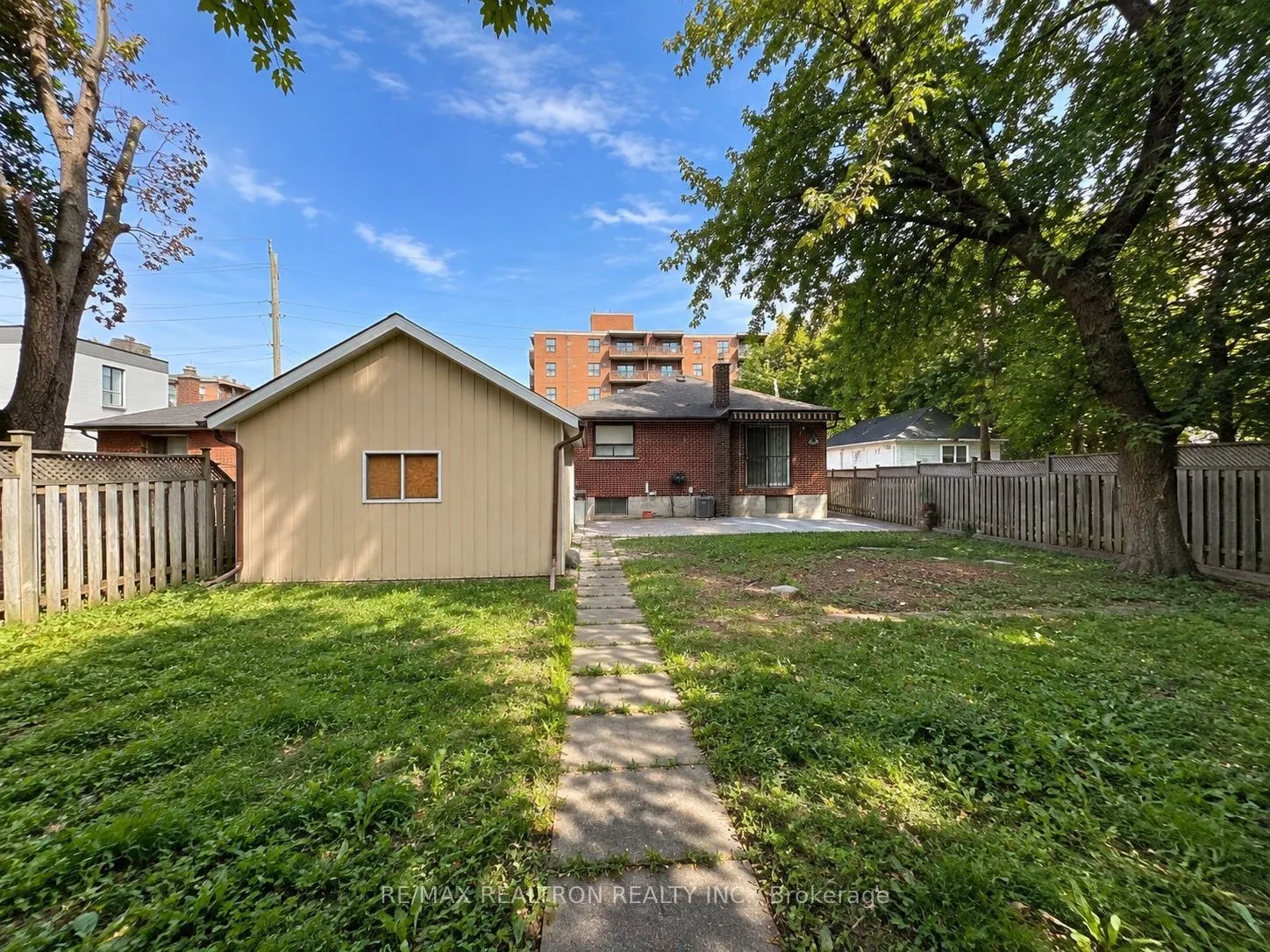 21 Clark Avenue