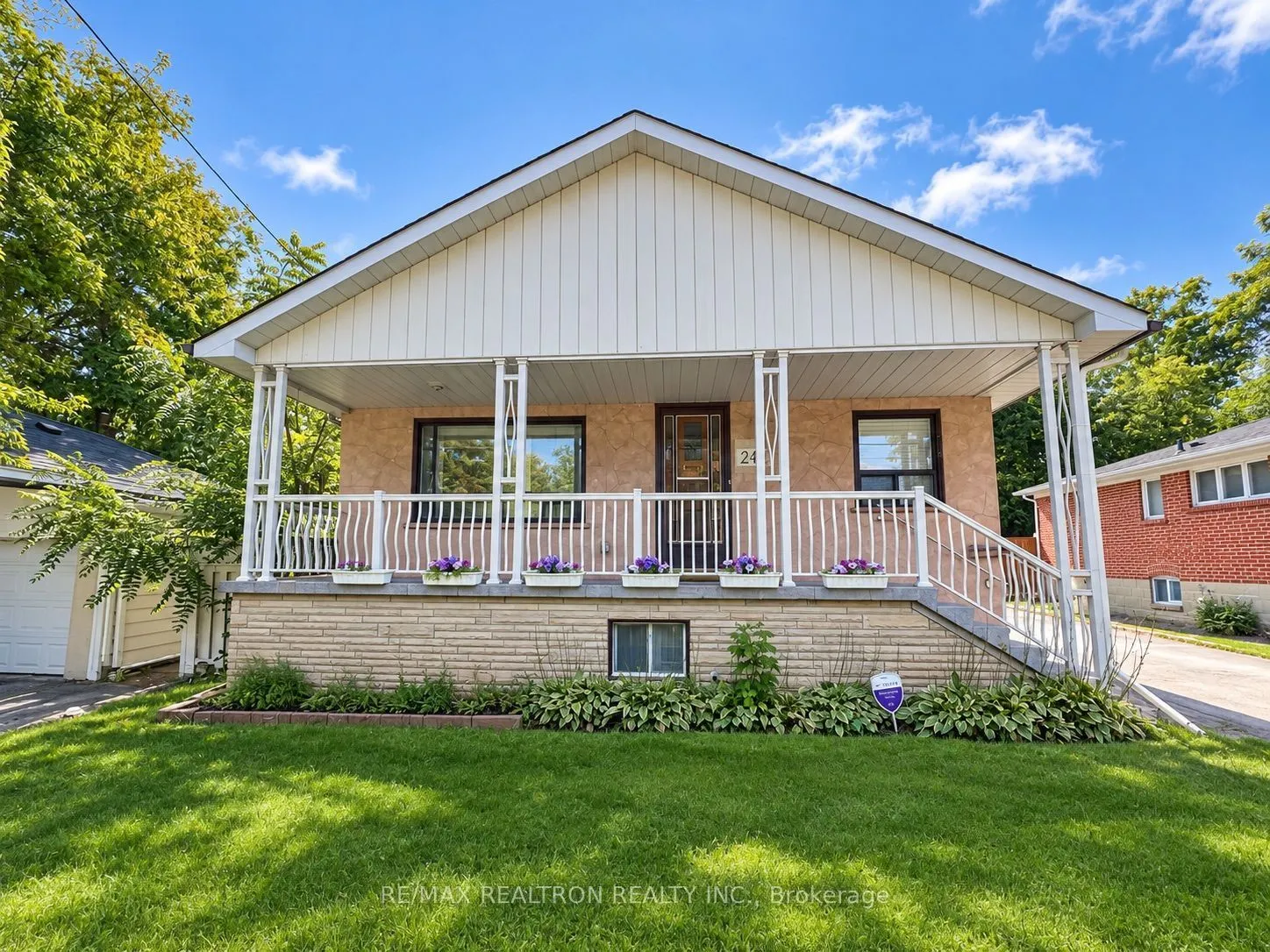 21 Clark Avenue