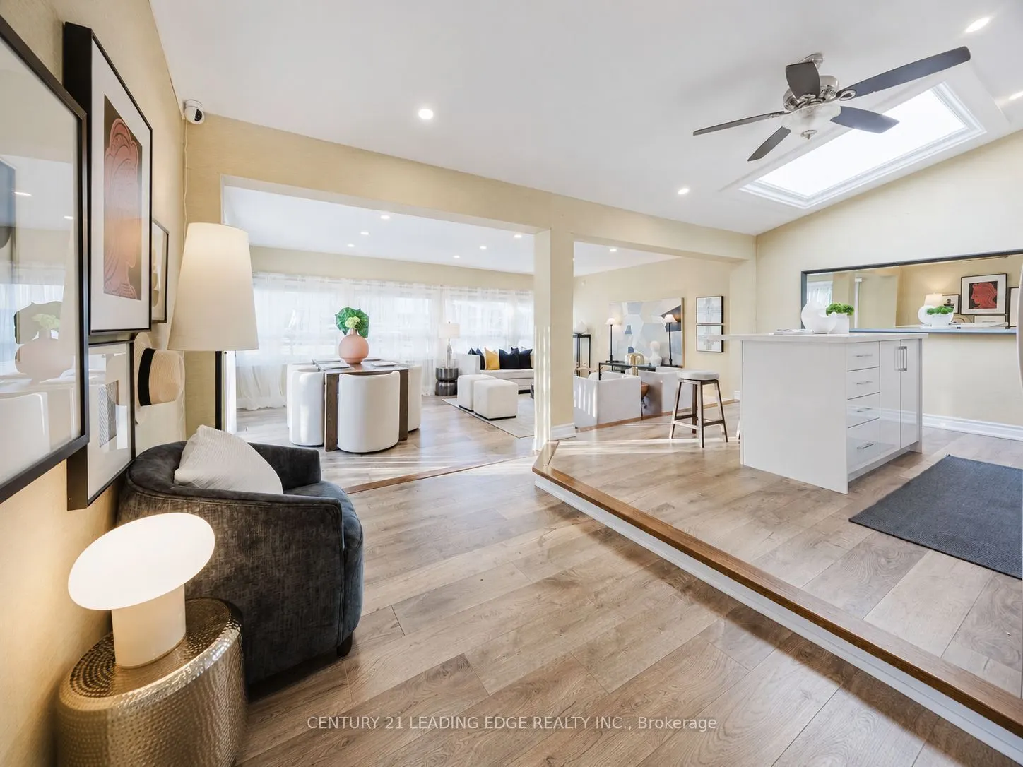 8 Mac Avenue