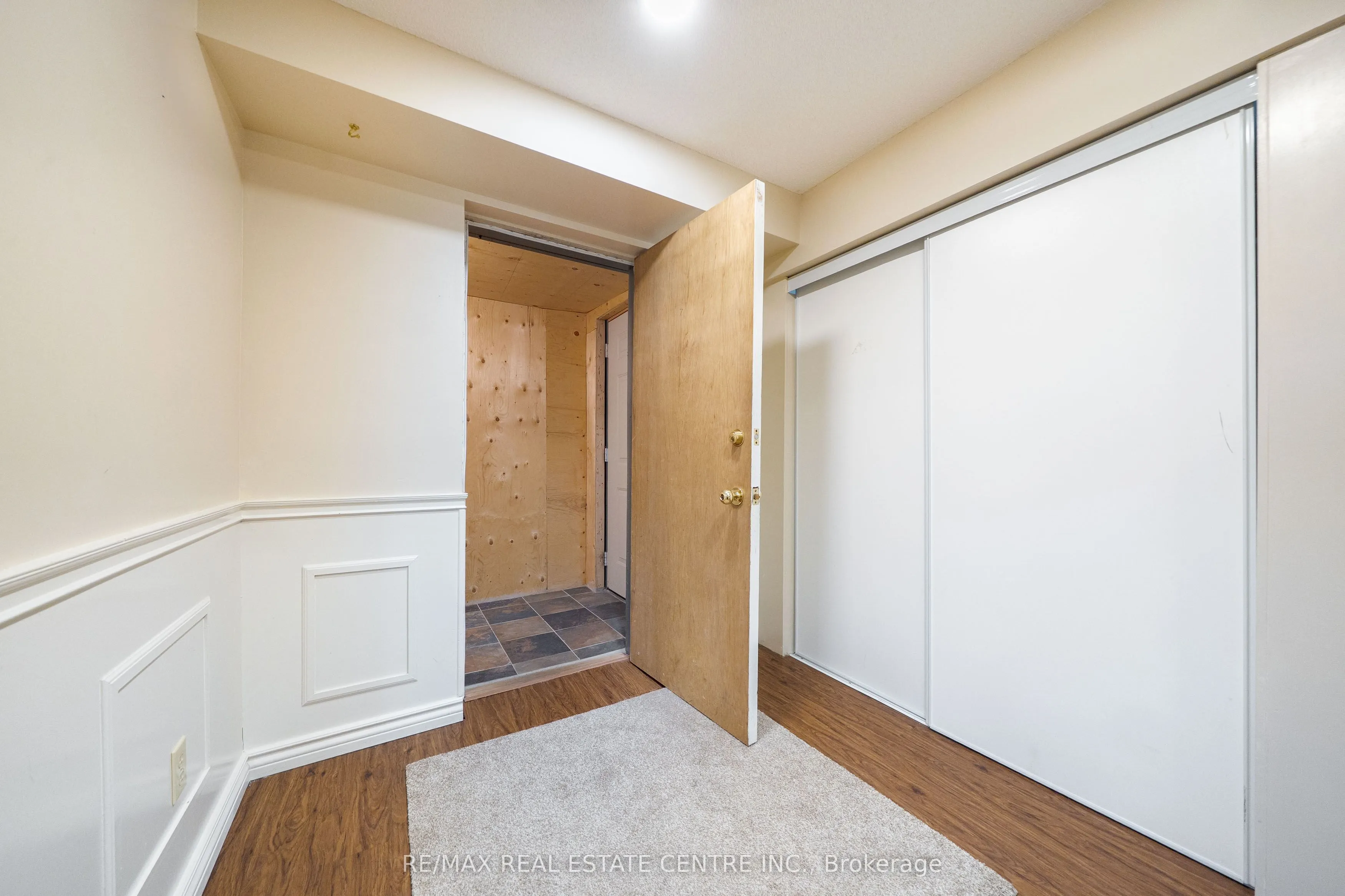 283 Debborah Place