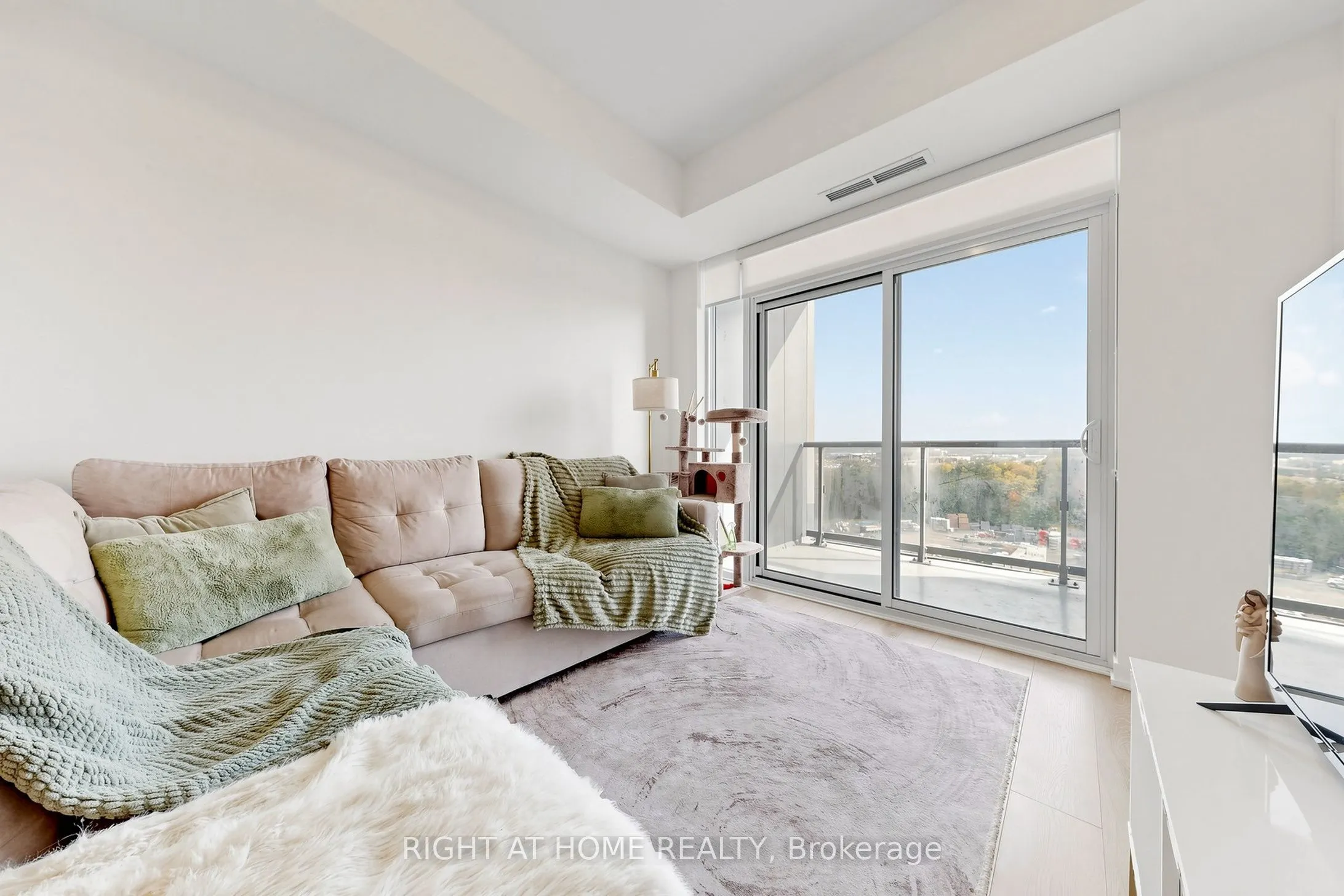 474 Caldari Road #909