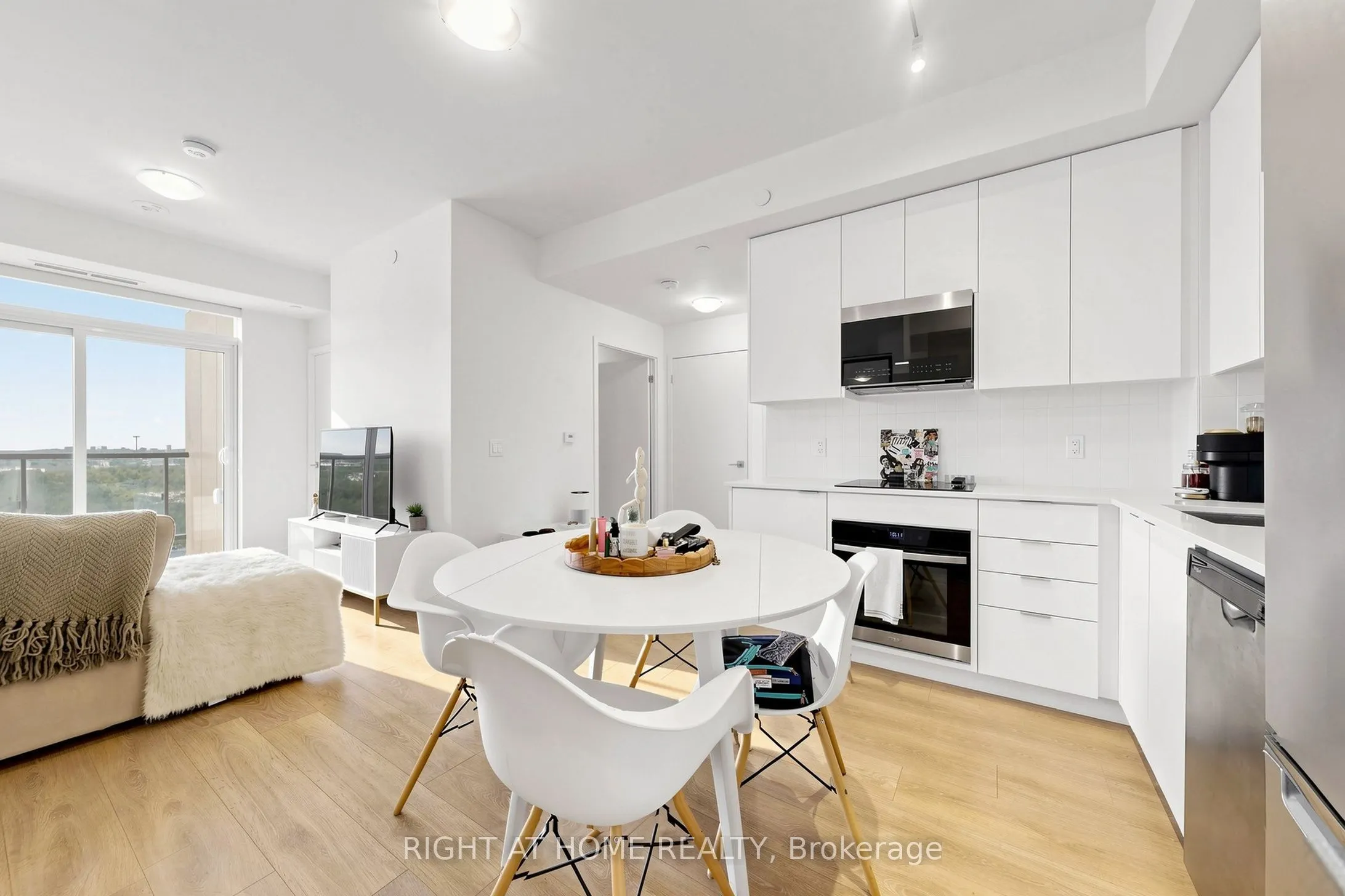 474 Caldari Road #909