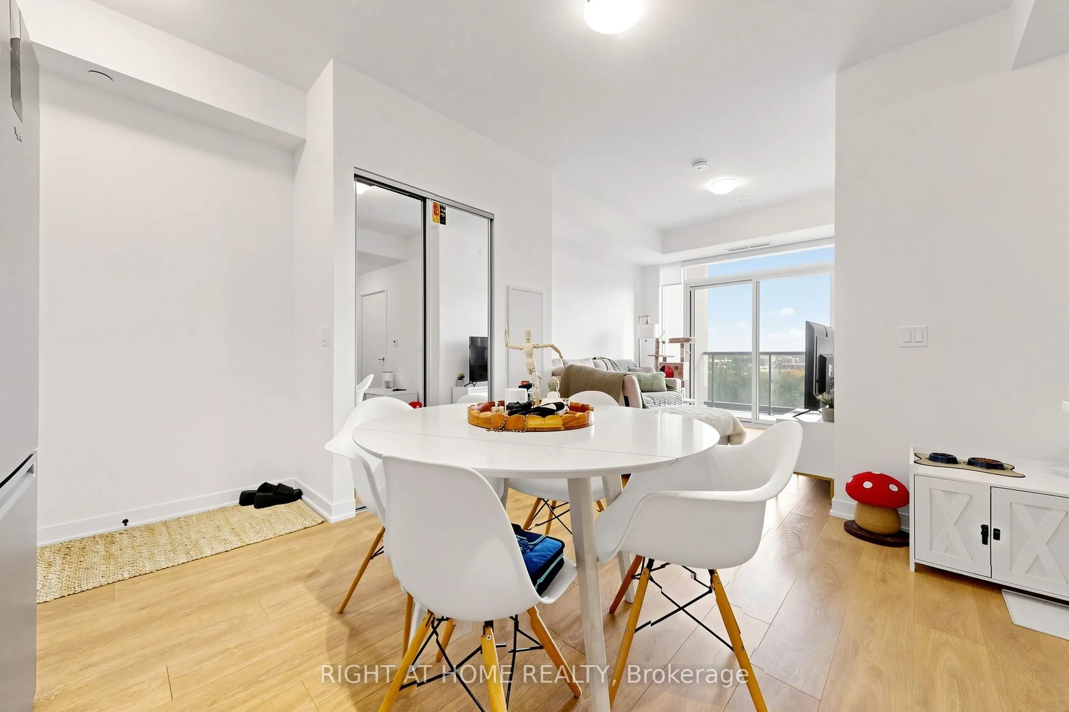 474 Caldari Road #909