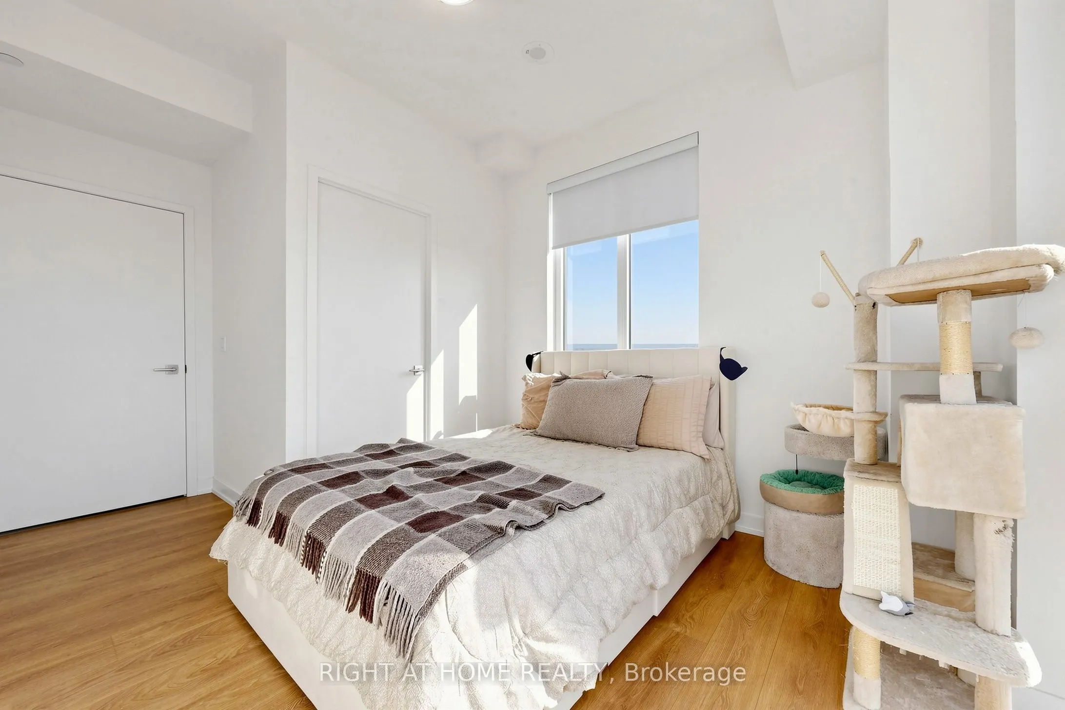 474 Caldari Road #909