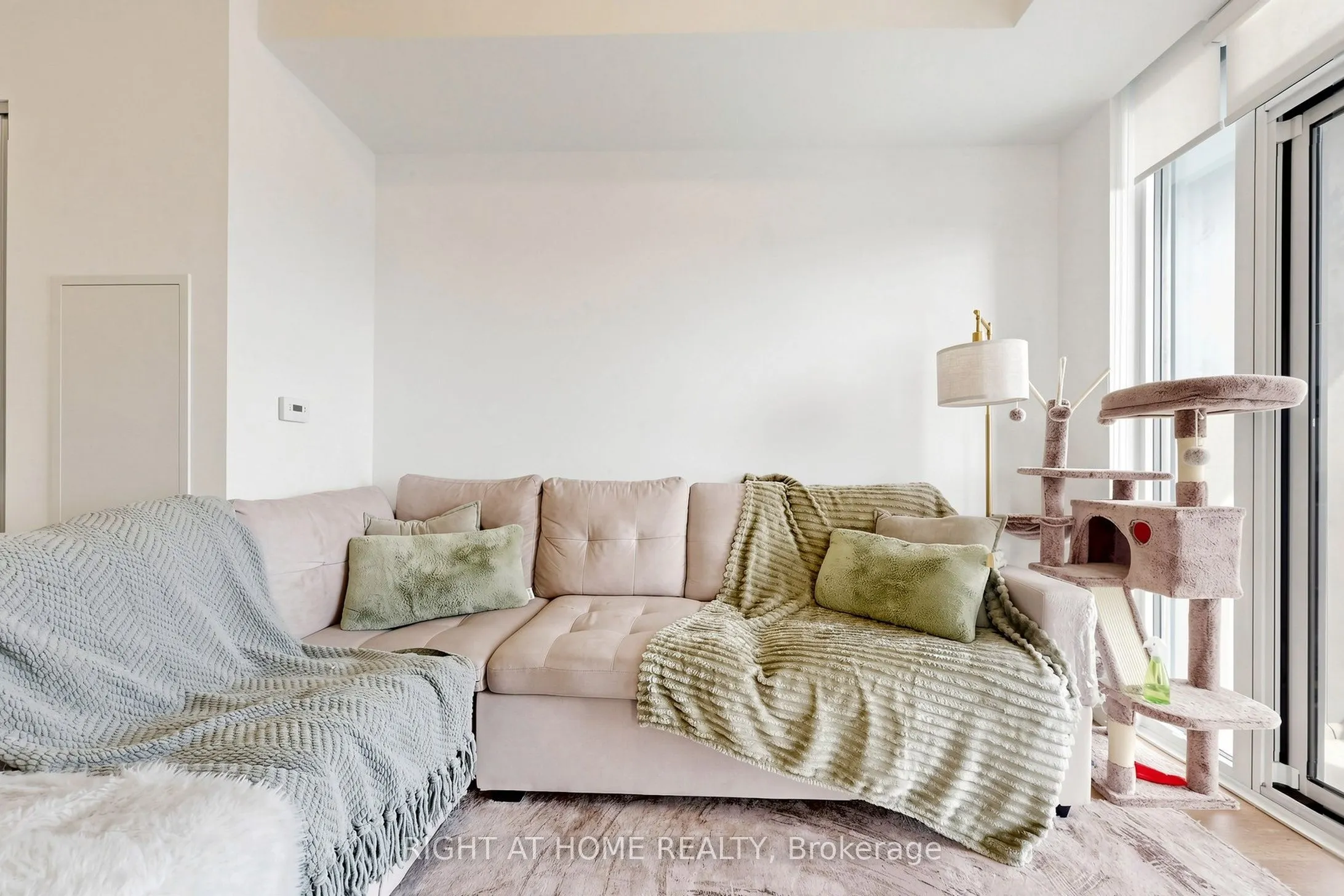 474 Caldari Road #909