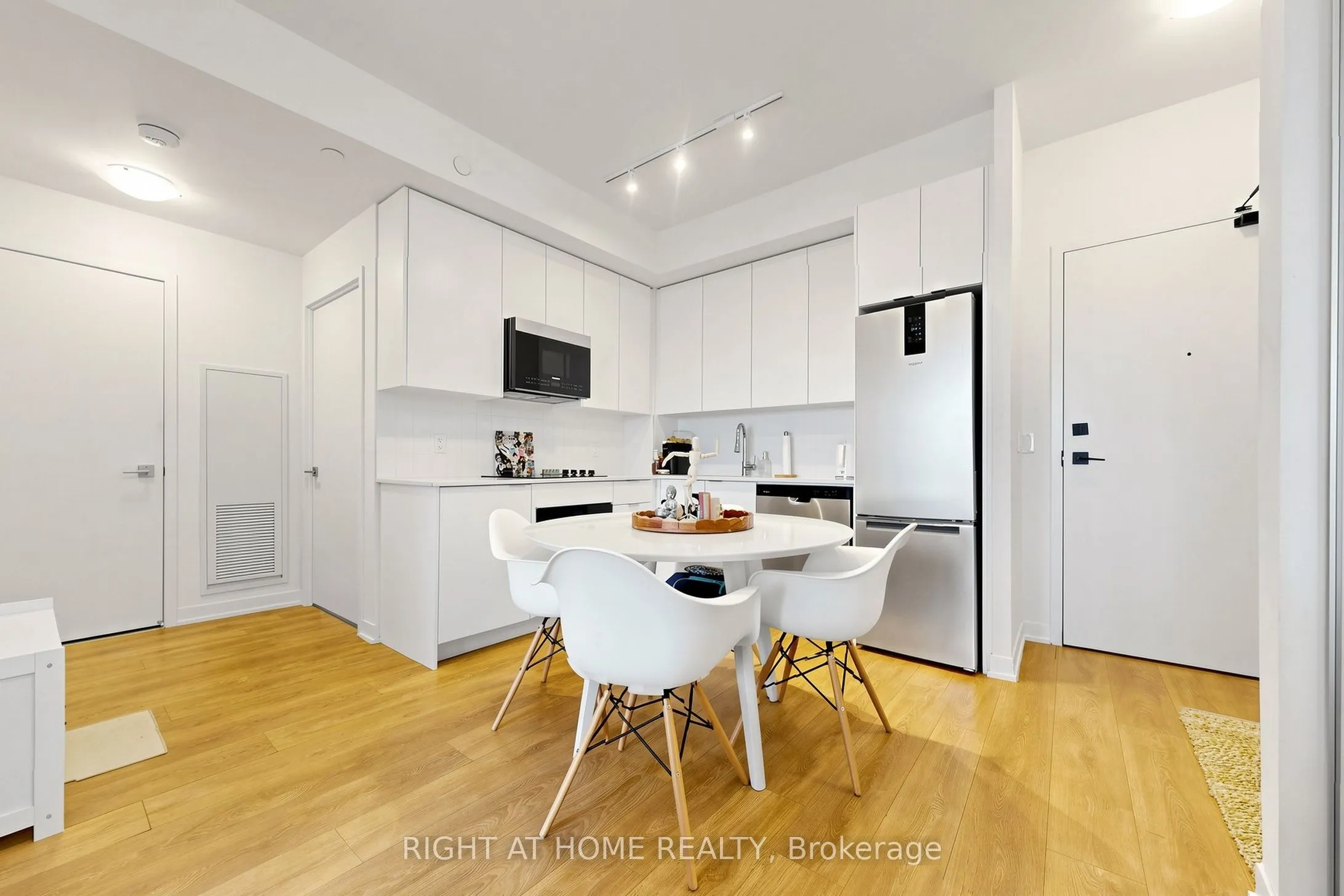 474 Caldari Road #909
