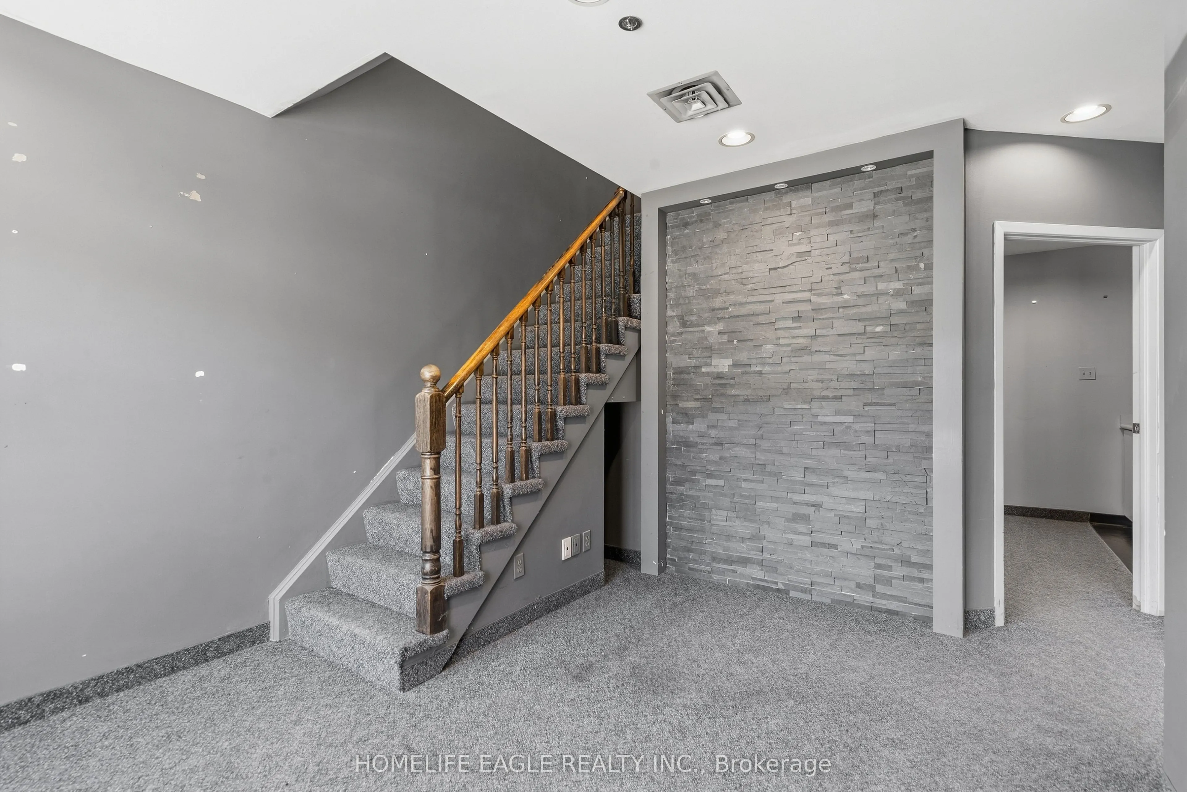 1111 Gorham Street #9