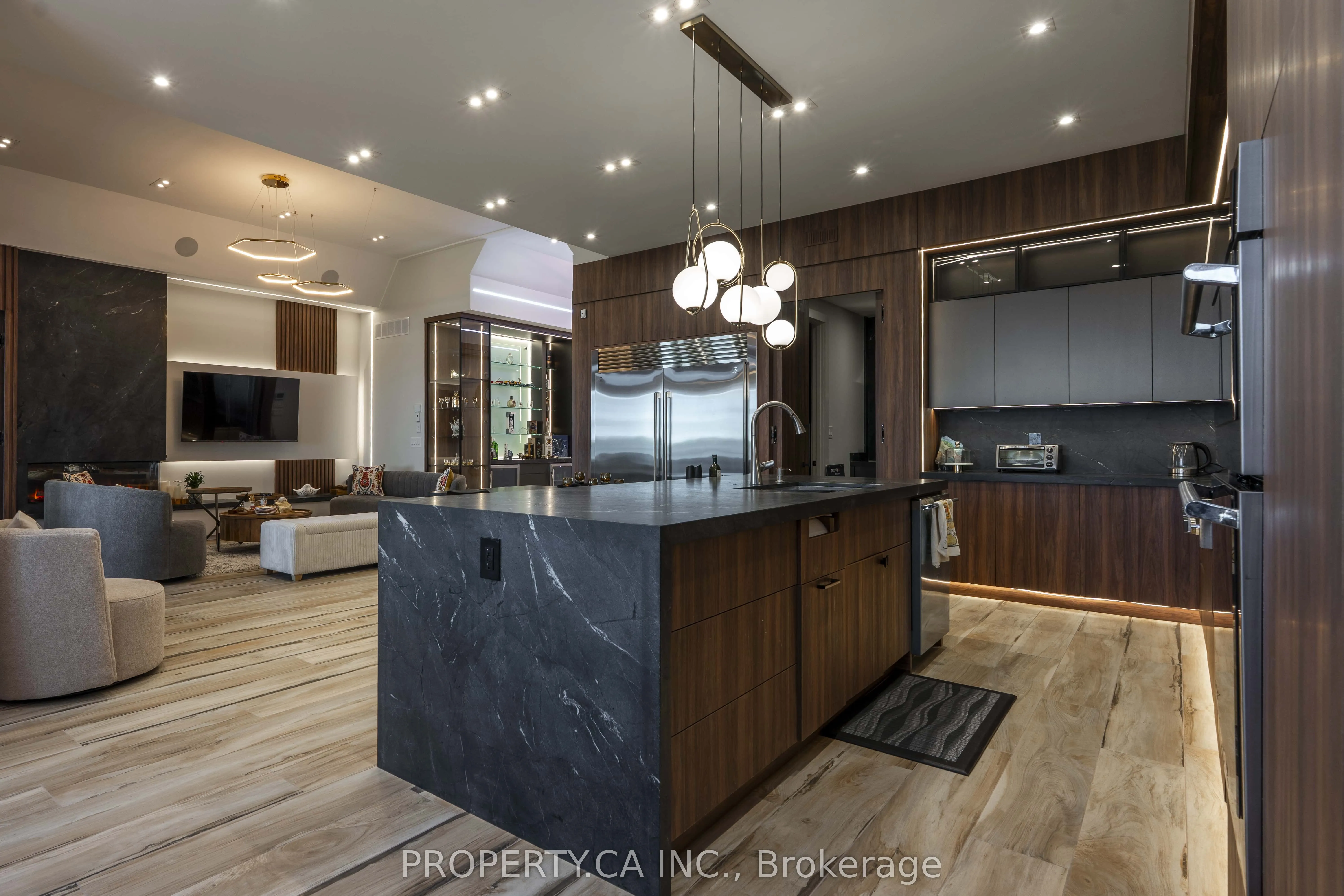 132 Cook's Bay Drive