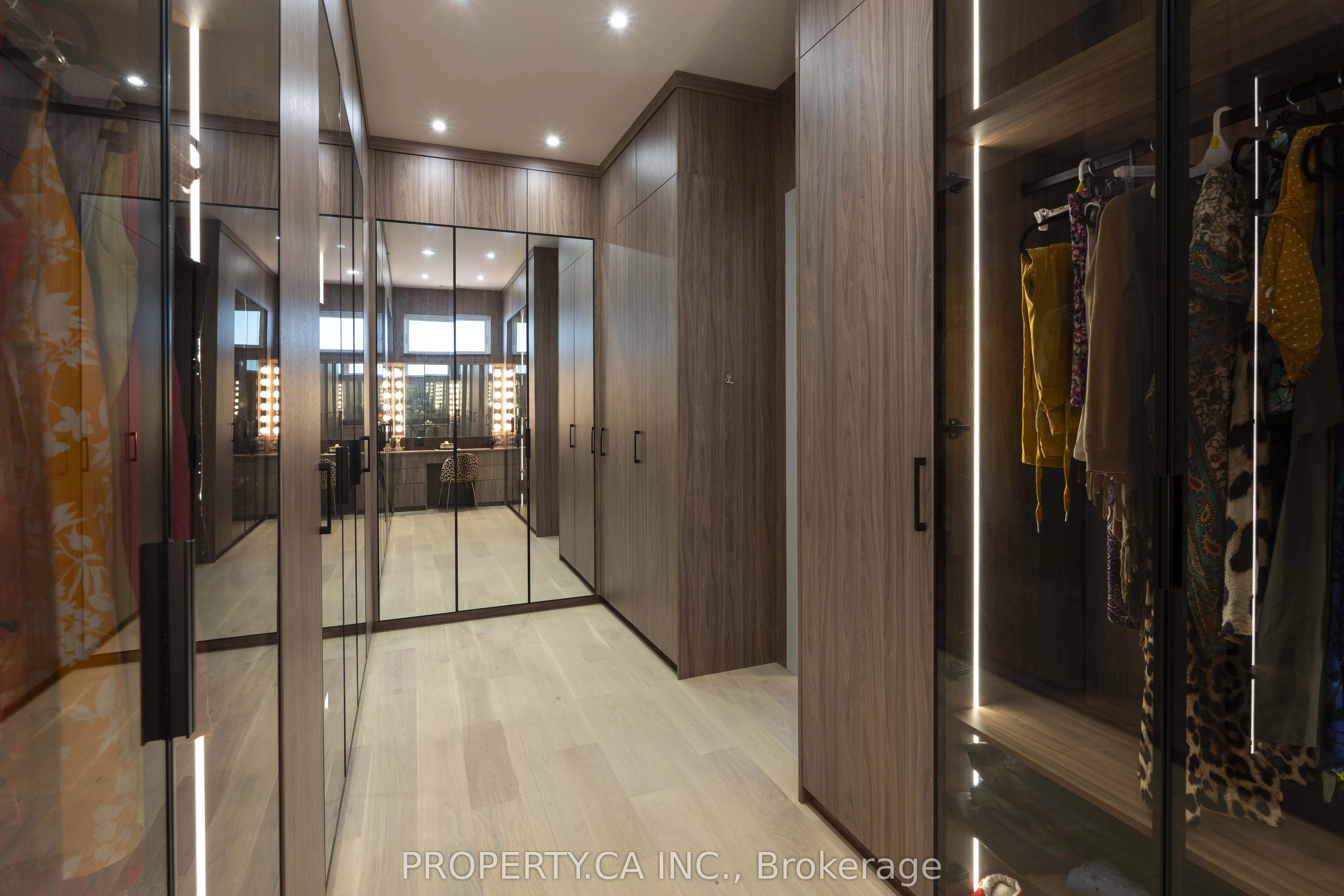 132 Cook's Bay Drive