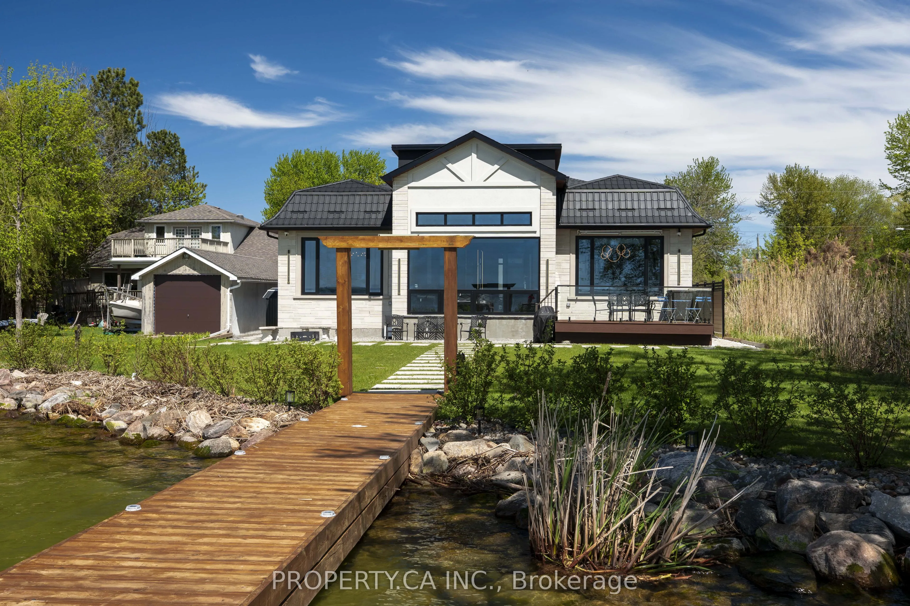 132 Cook's Bay Drive