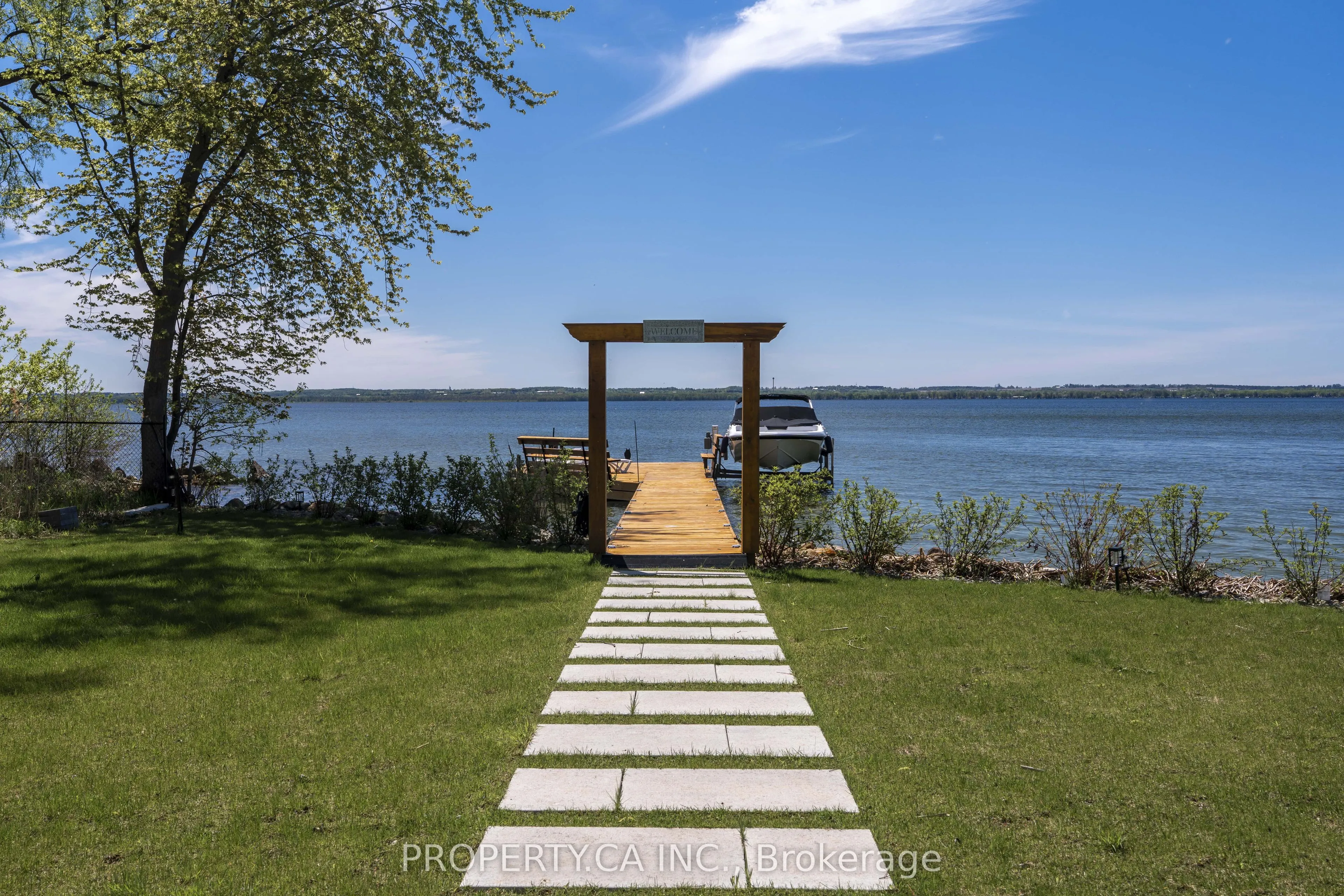 132 Cook's Bay Drive