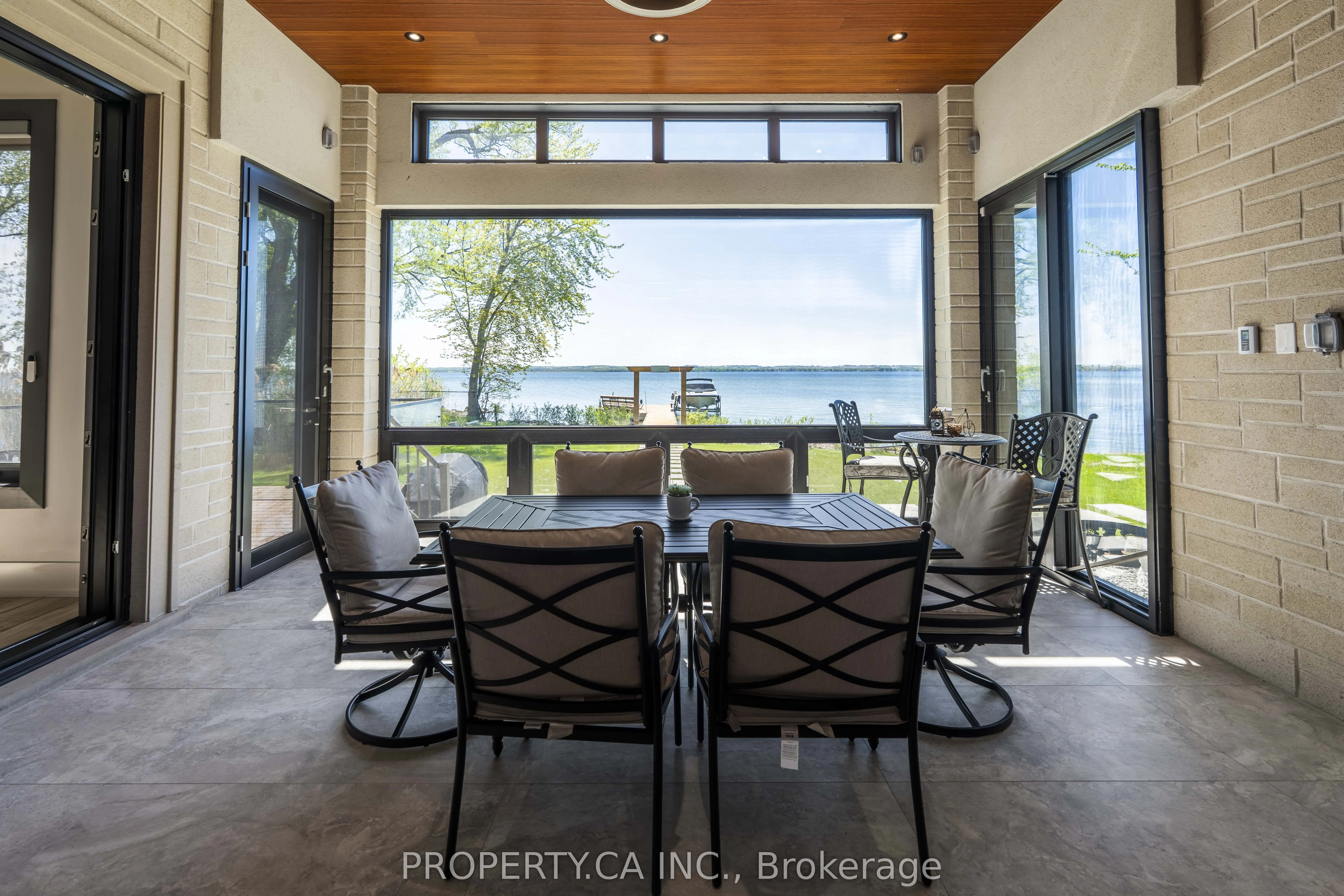 132 Cook's Bay Drive