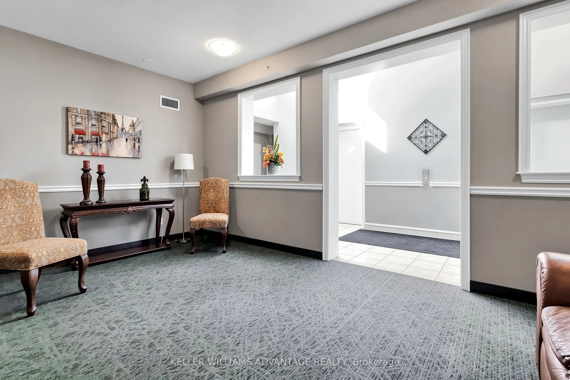 112 Simcoe Road #407