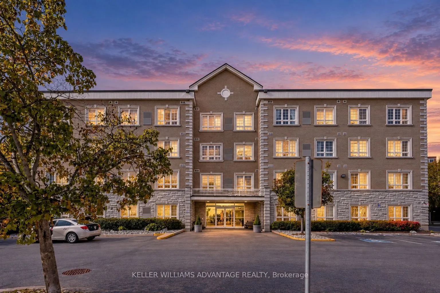 112 Simcoe Road #407