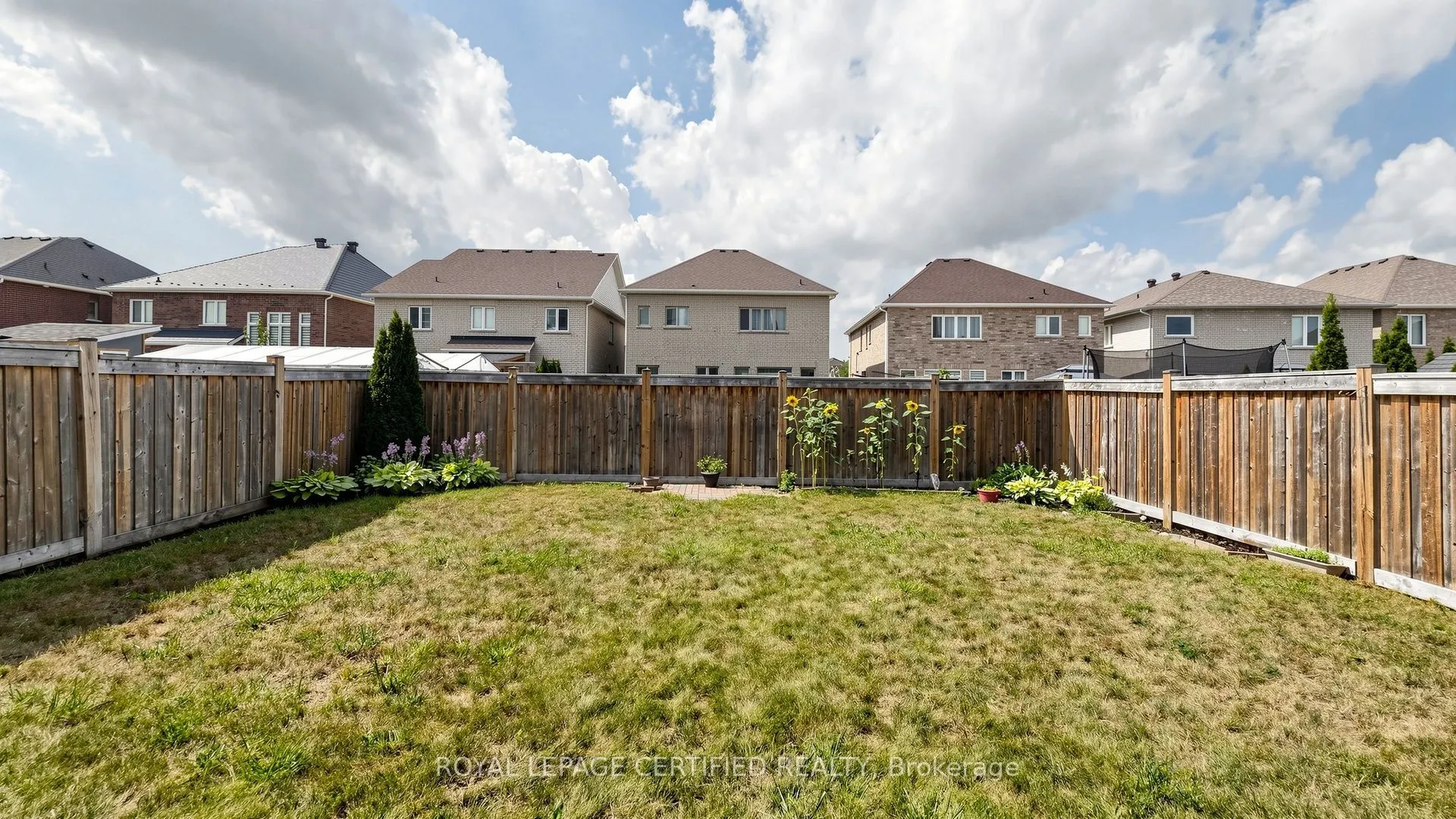 153 Romanelli Crescent