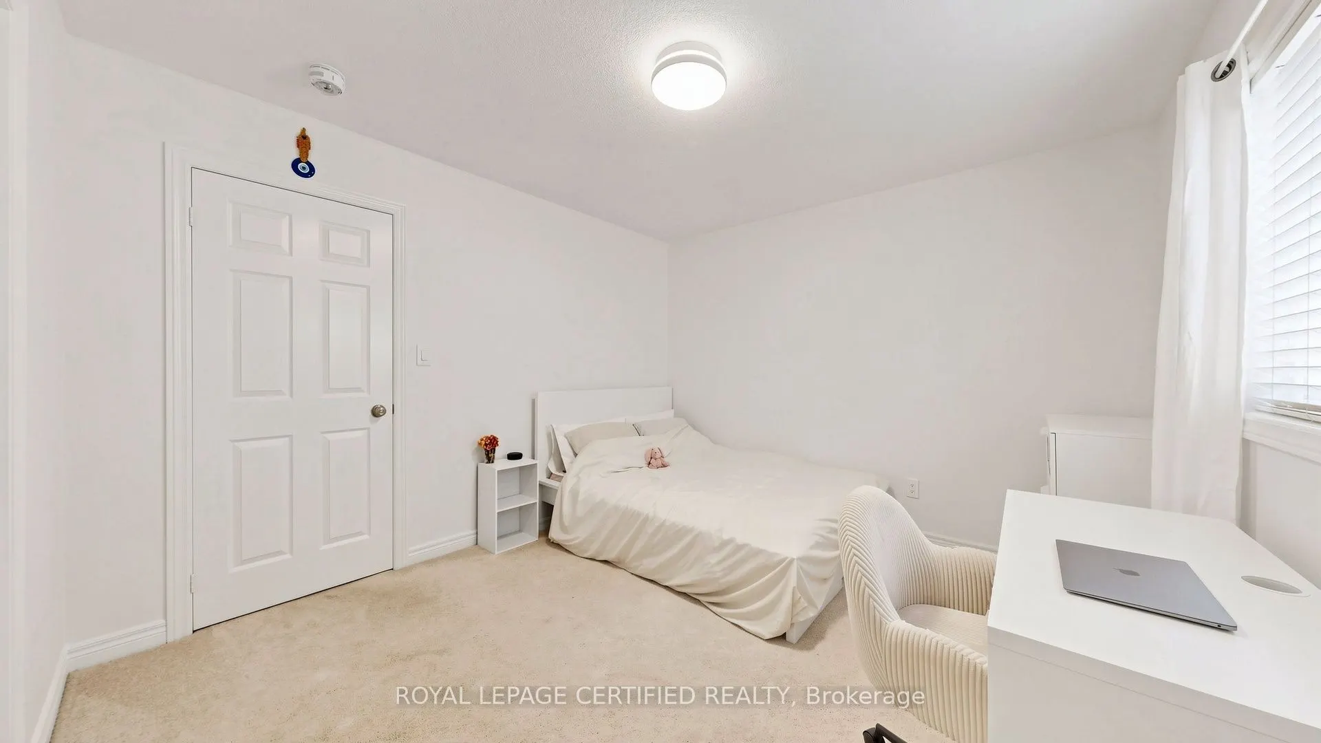 153 Romanelli Crescent
