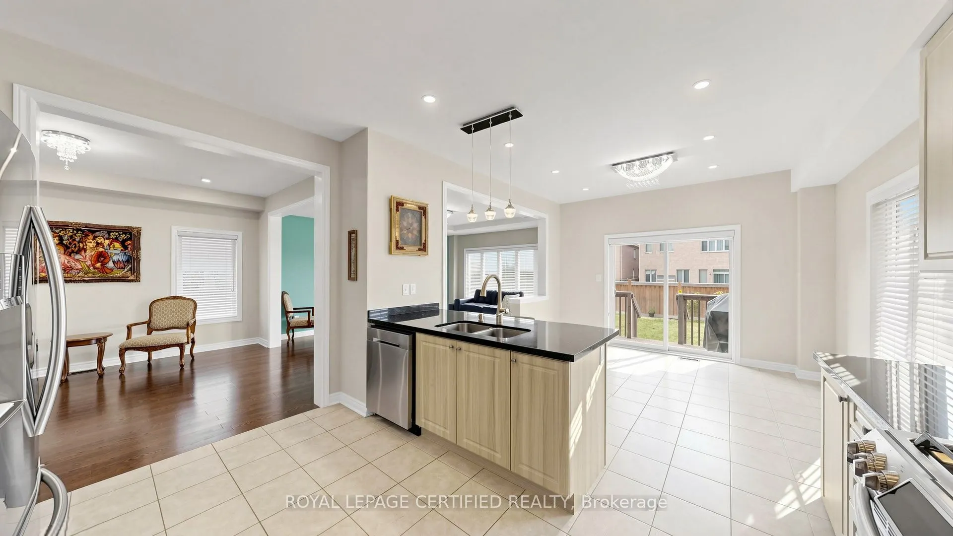 153 Romanelli Crescent