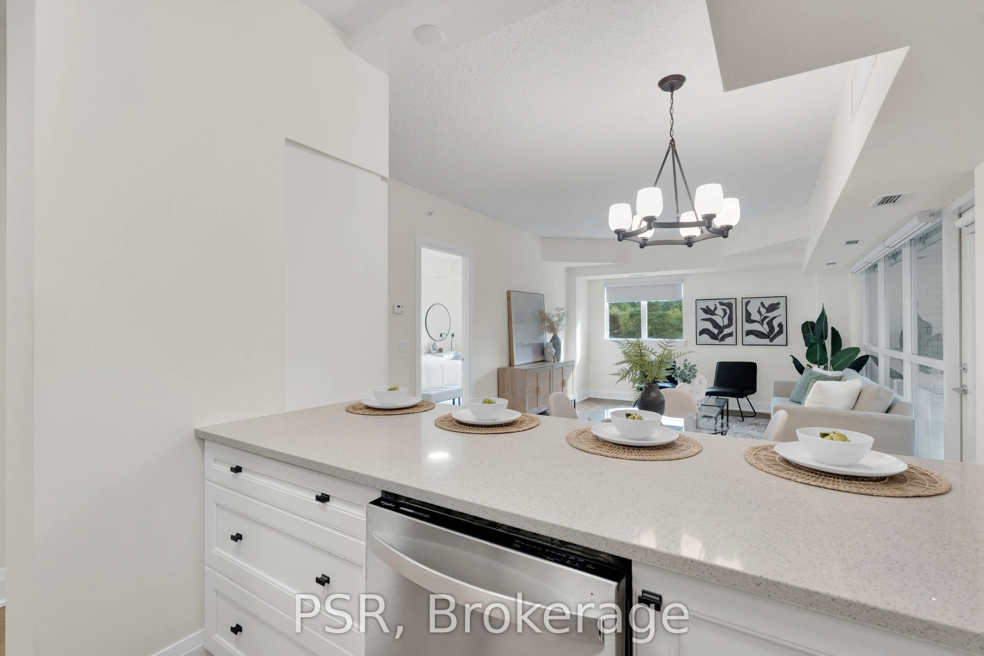 8302 Islington Avenue #202