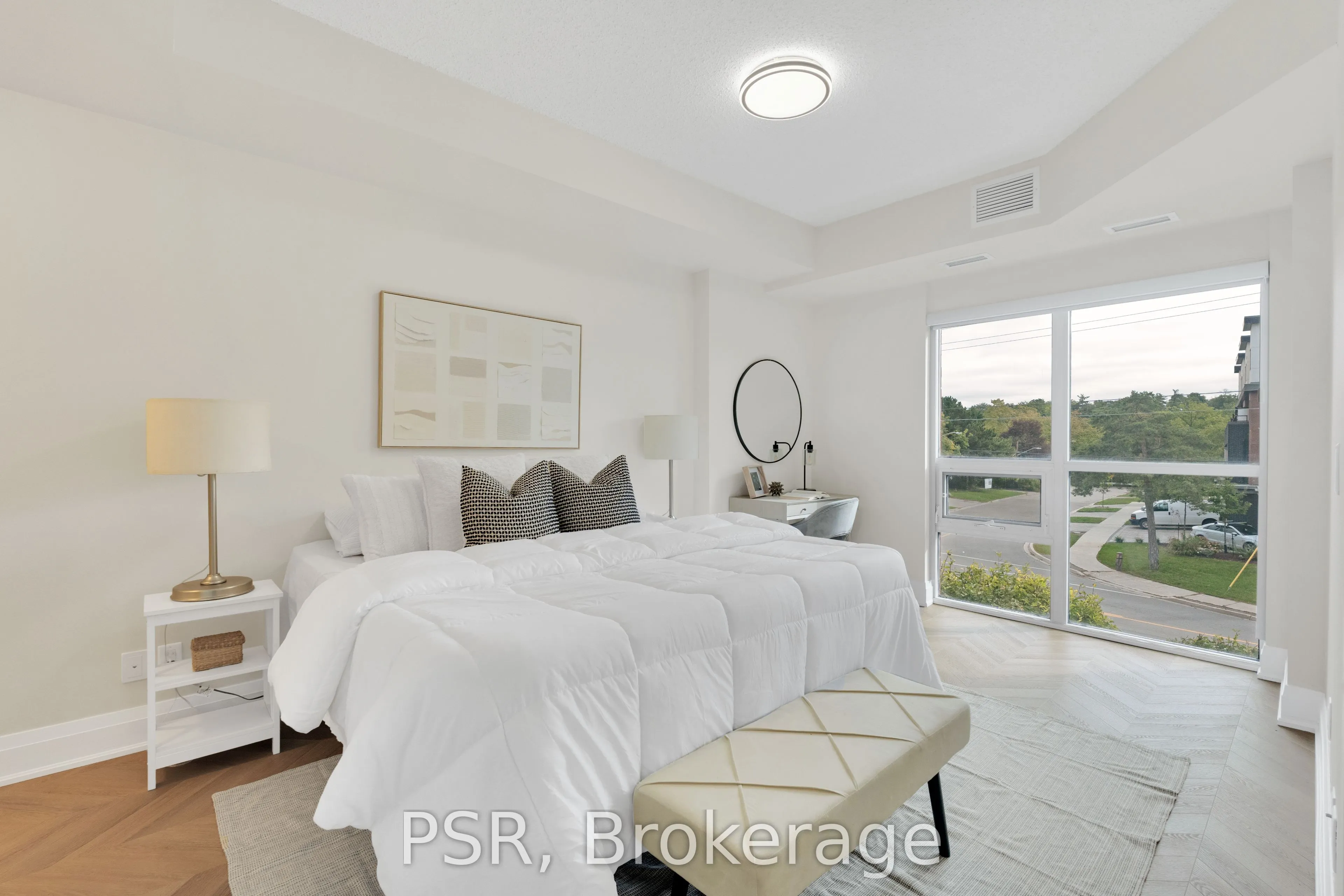 8302 Islington Avenue #202