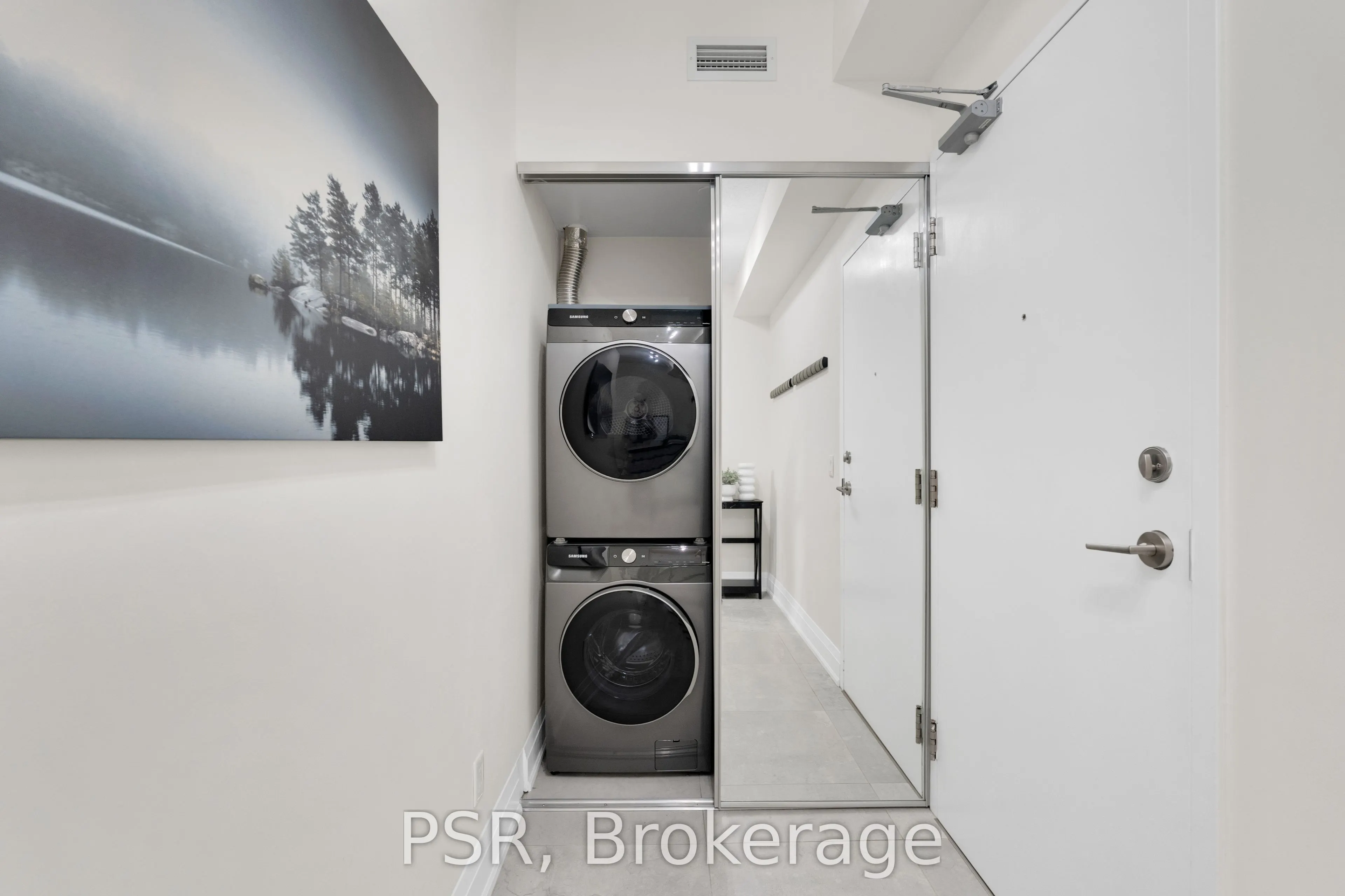 8302 Islington Avenue #202