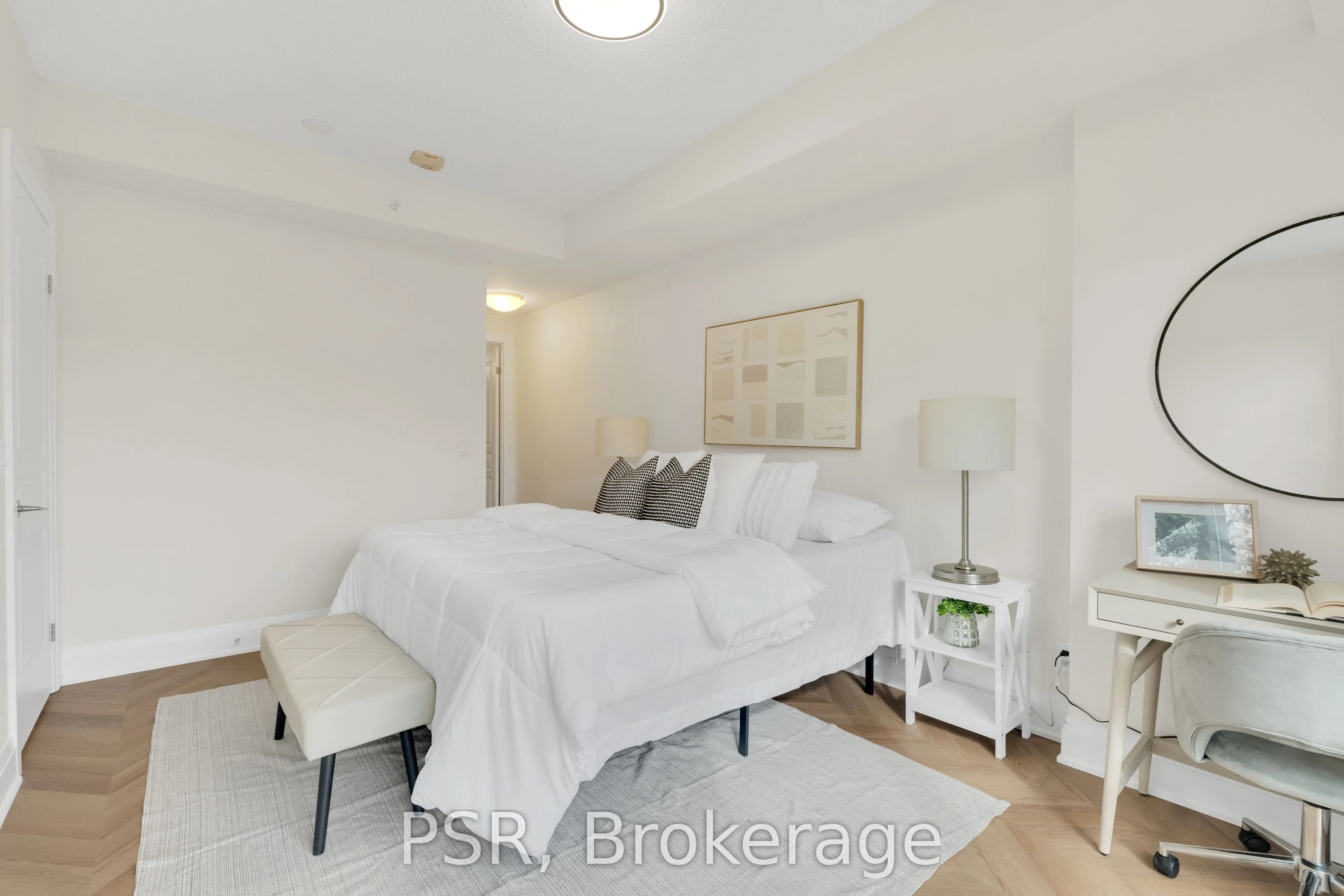 8302 Islington Avenue #202