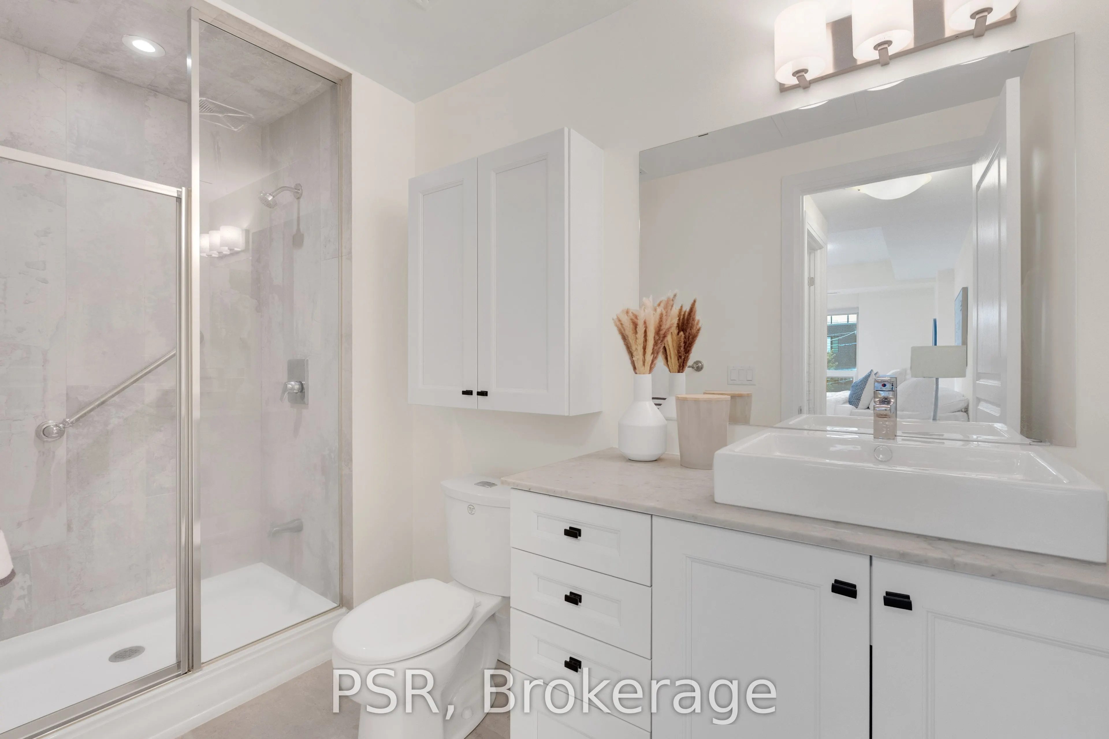 8302 Islington Avenue #202