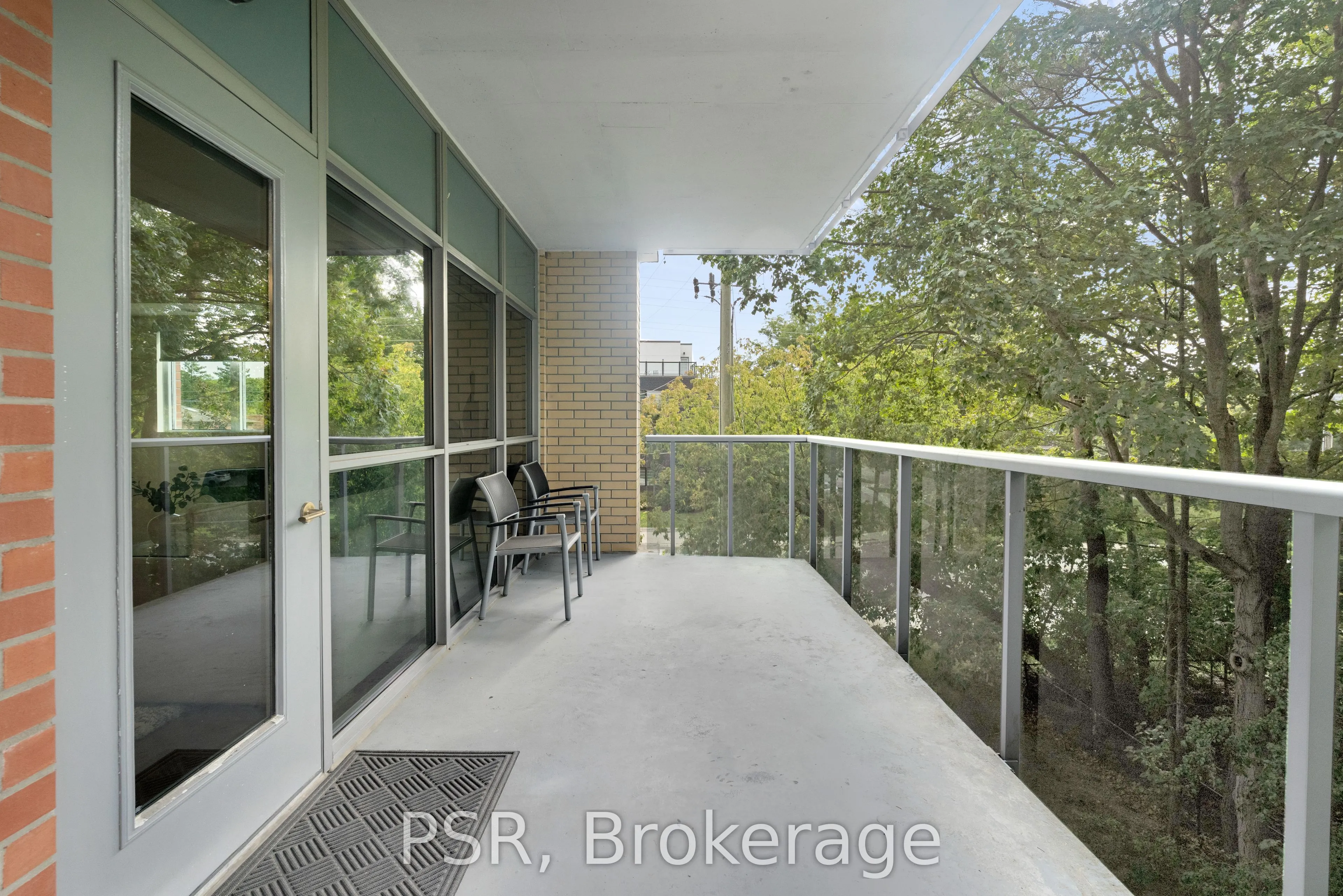 8302 Islington Avenue #202