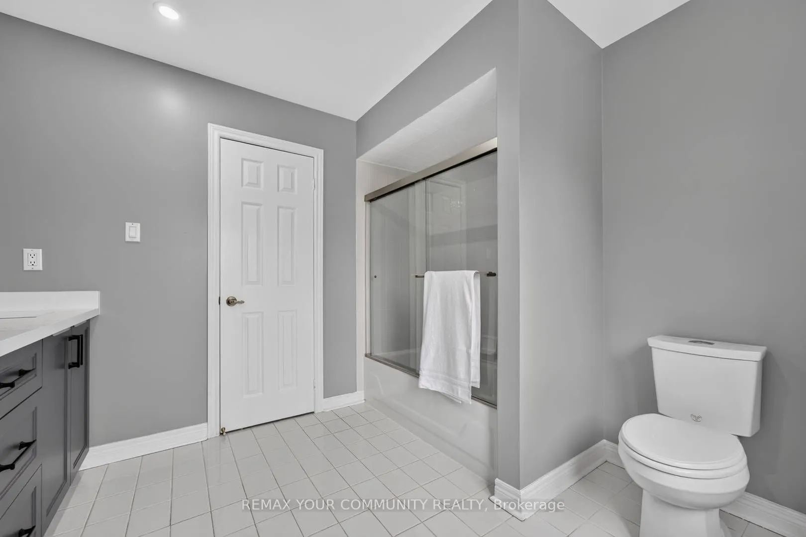 786 Exceller Circle