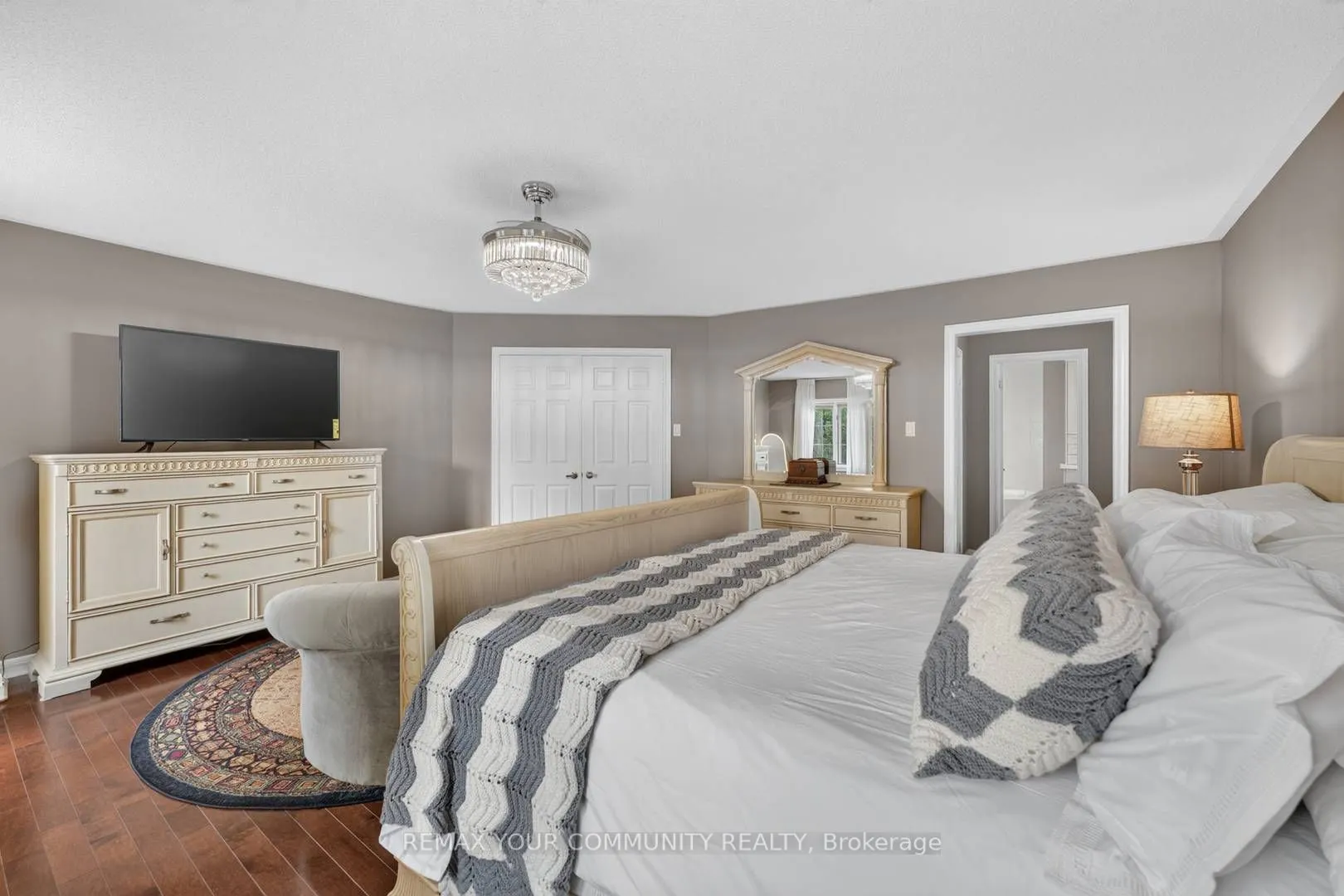 786 Exceller Circle