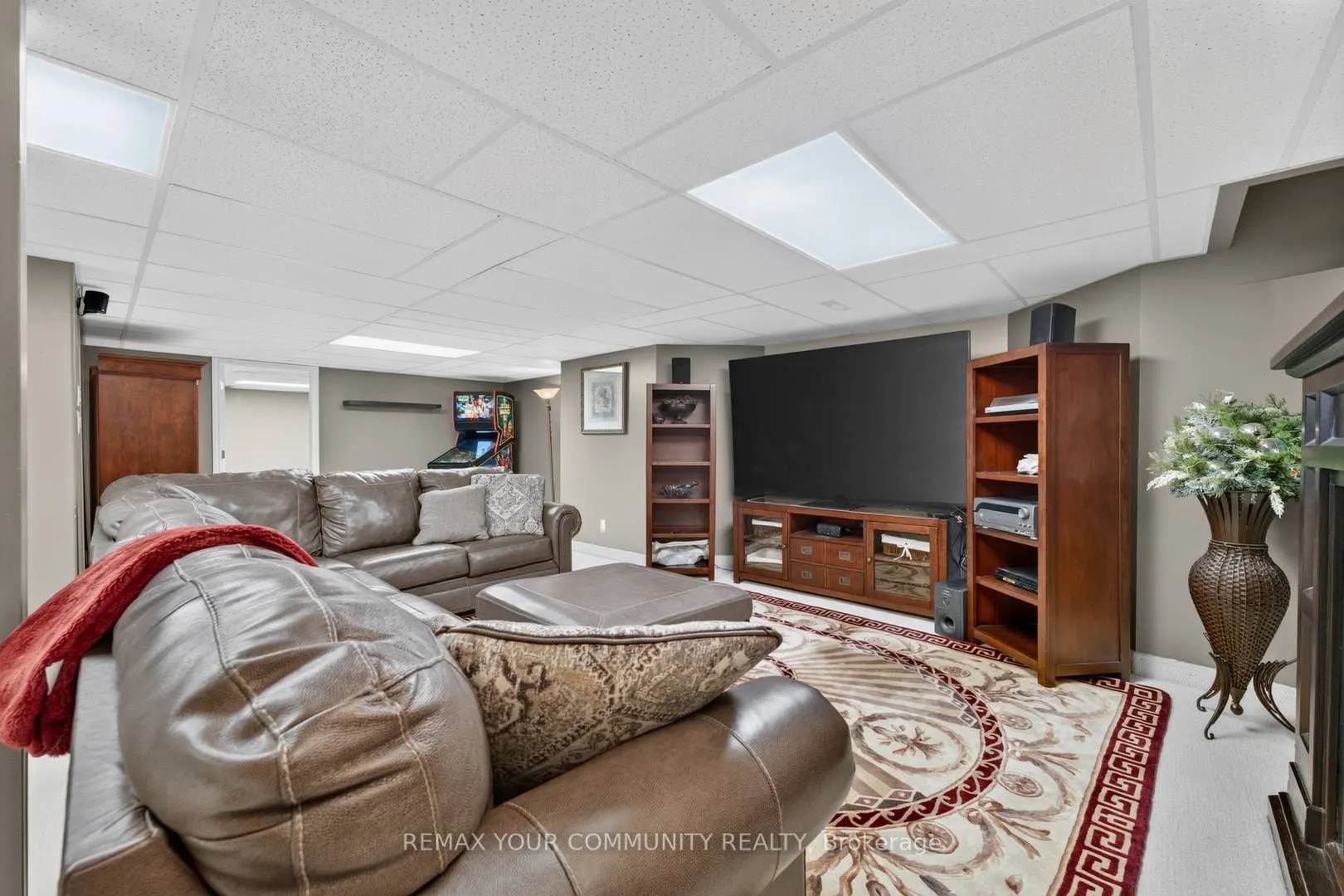 786 Exceller Circle