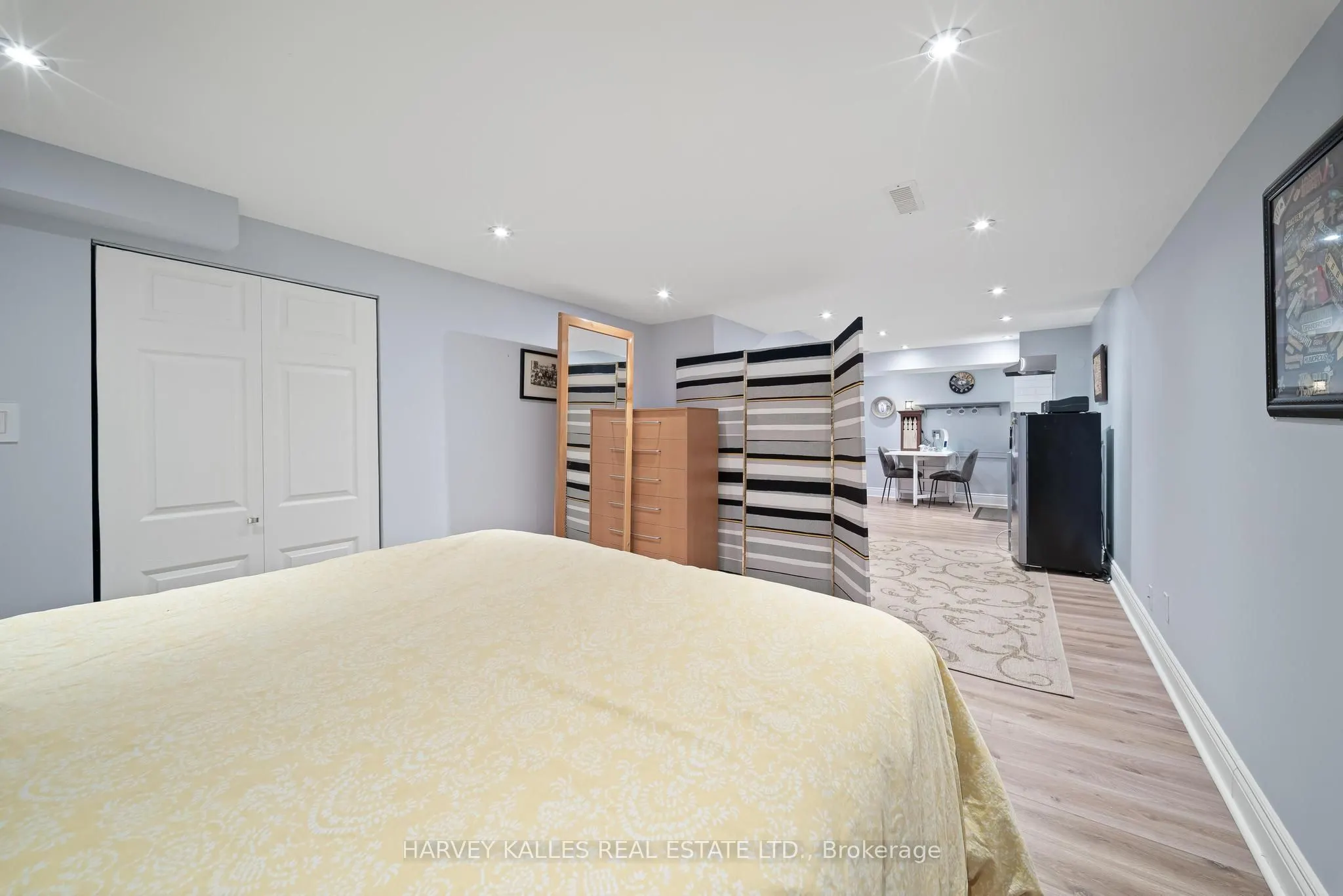 221 Snowshoe Crescent