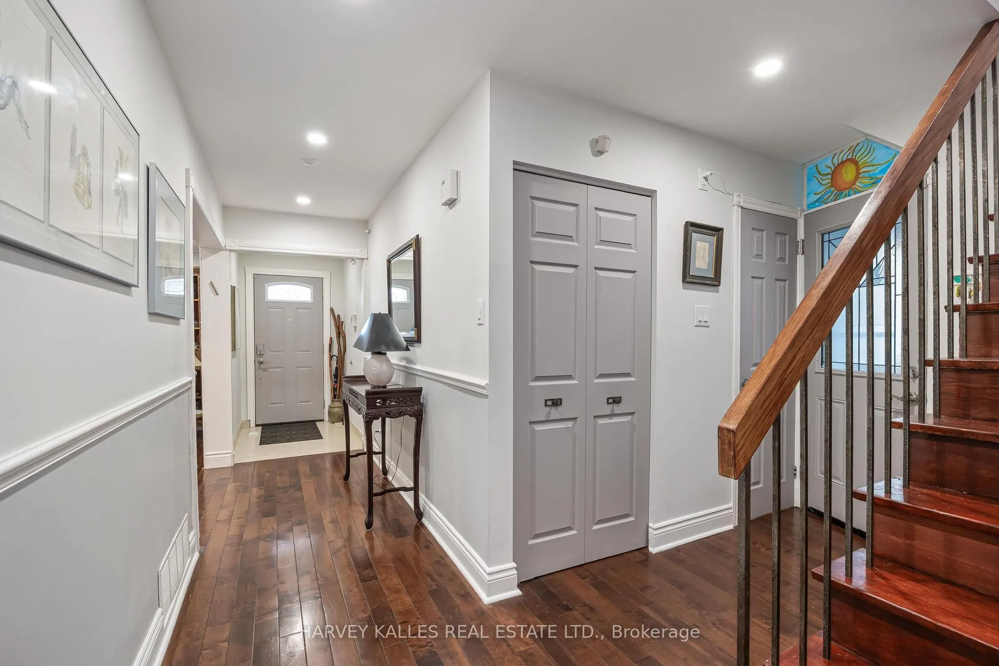 221 Snowshoe Crescent